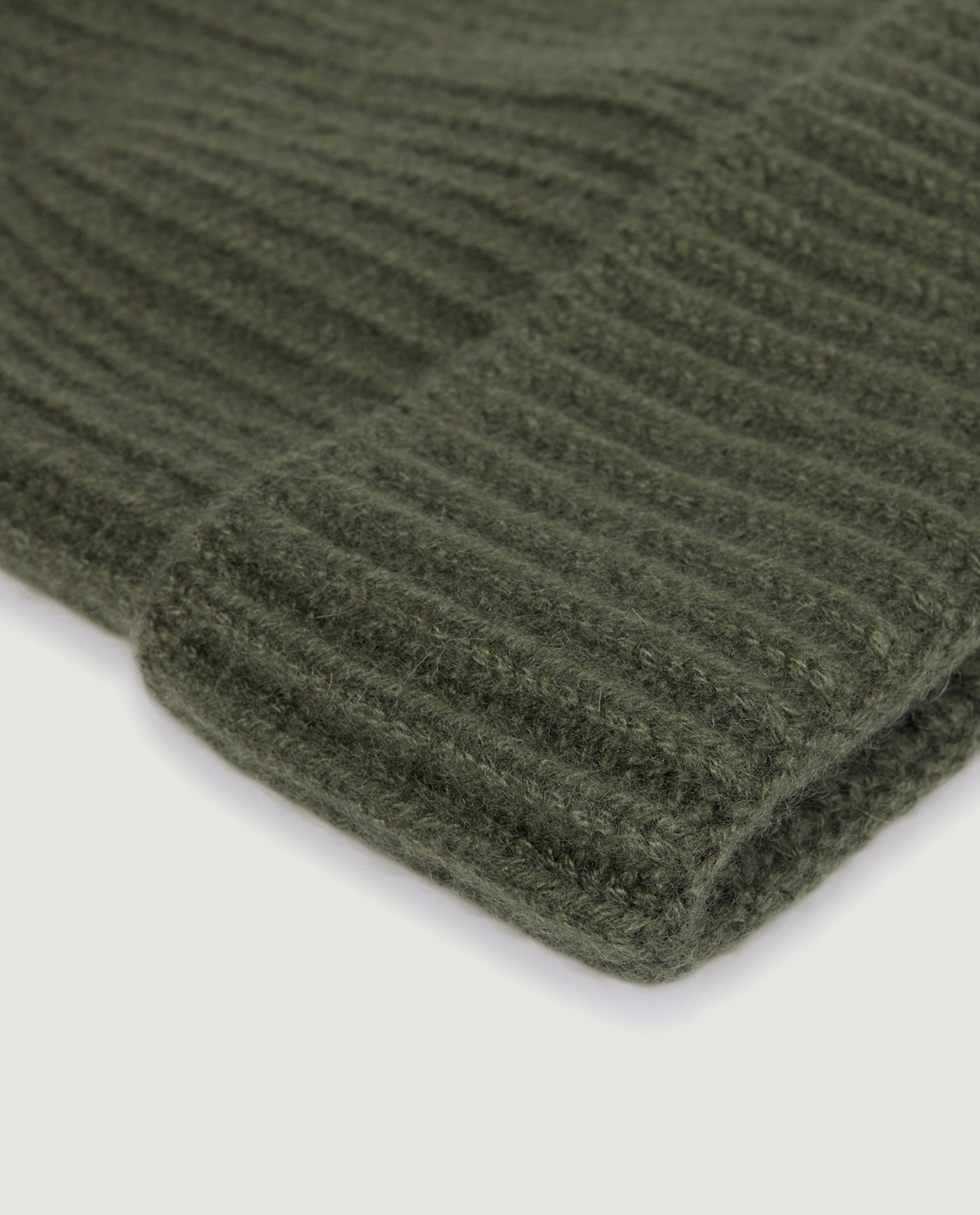 Solid Cashmere Beanie