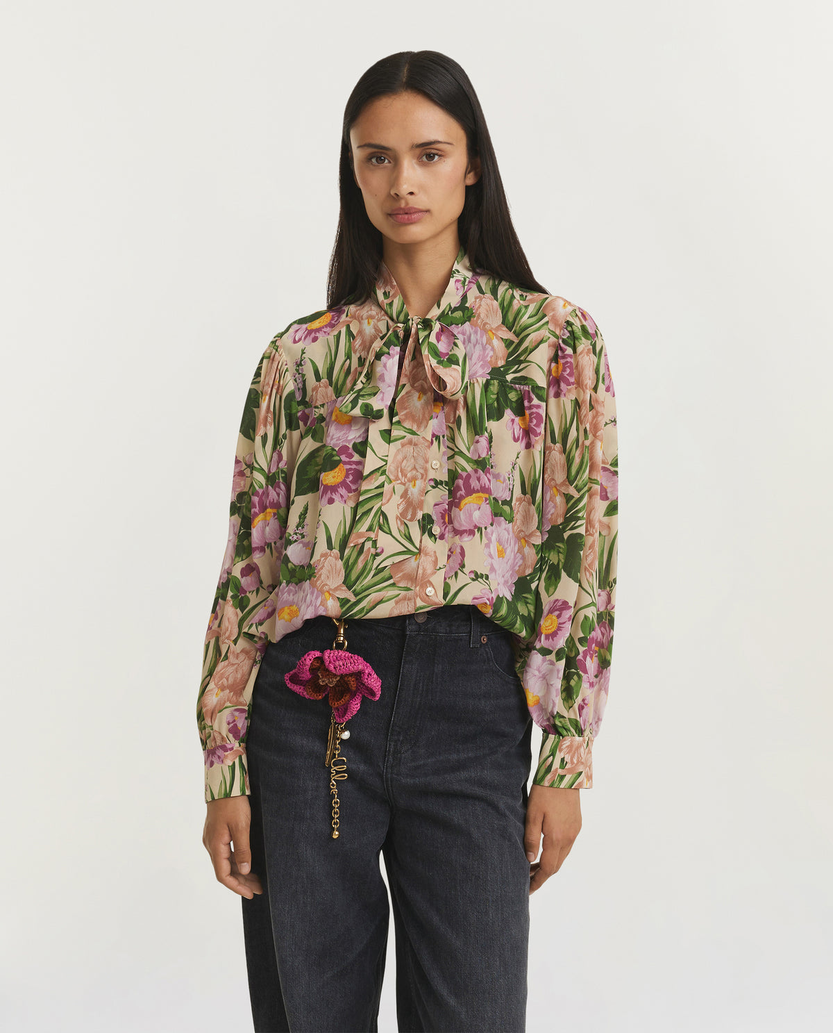 Gathered Lavallière Blouse