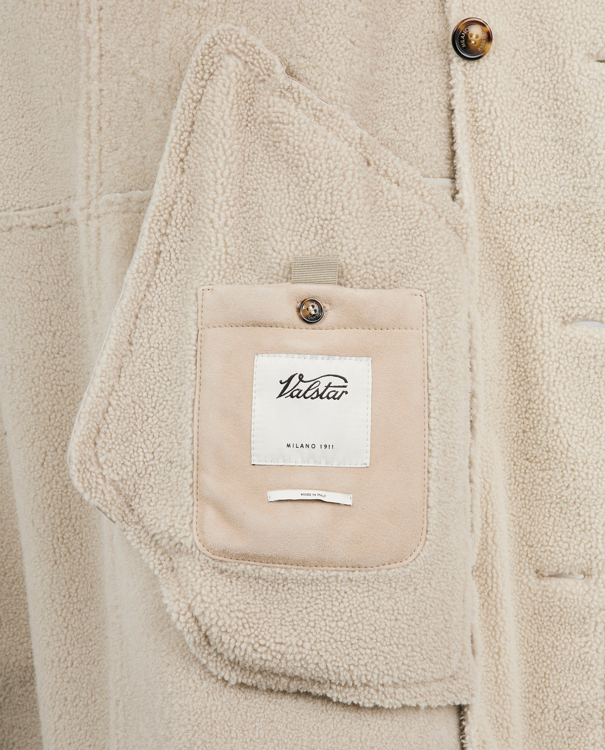 Double-Breasted Frumento Coat