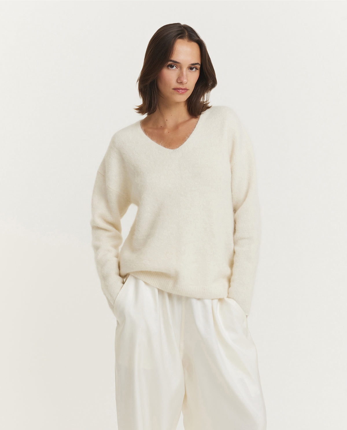 Shaggy Alpaca V-Hals Trui - Ecru