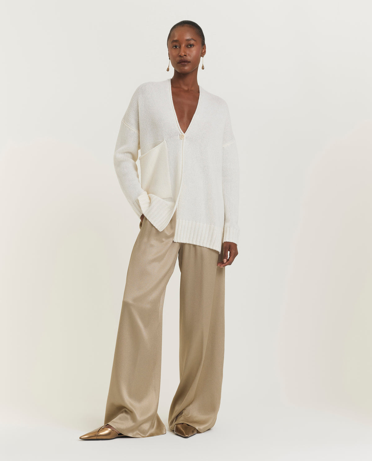 Wide leg trousers