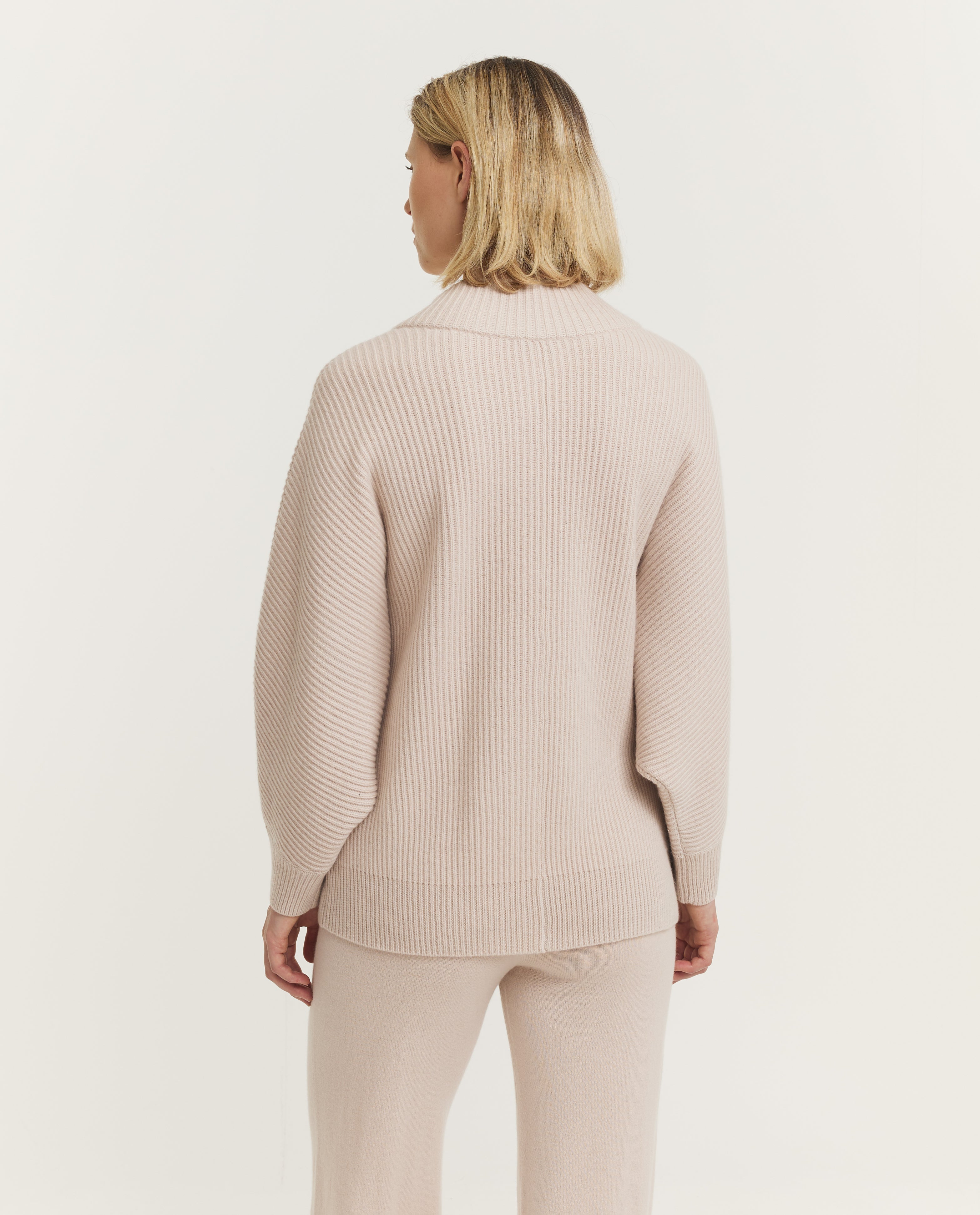 Coarse V-Neck Sweater