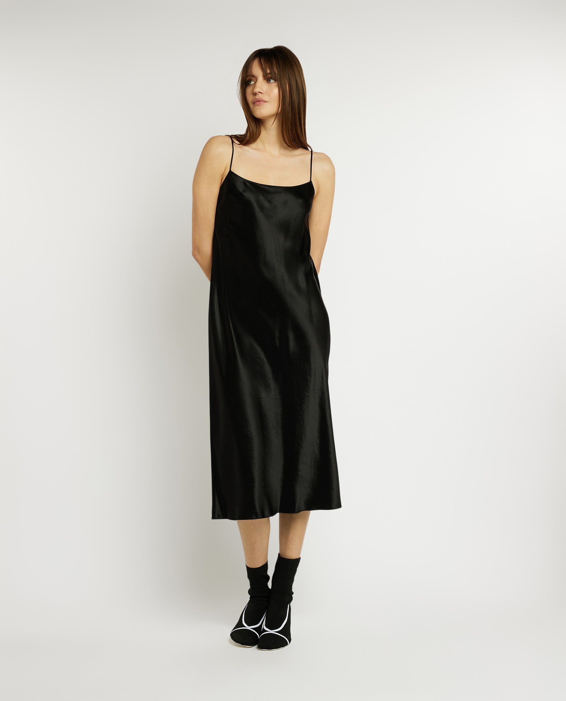 Satijnen midi jurk - Zwart