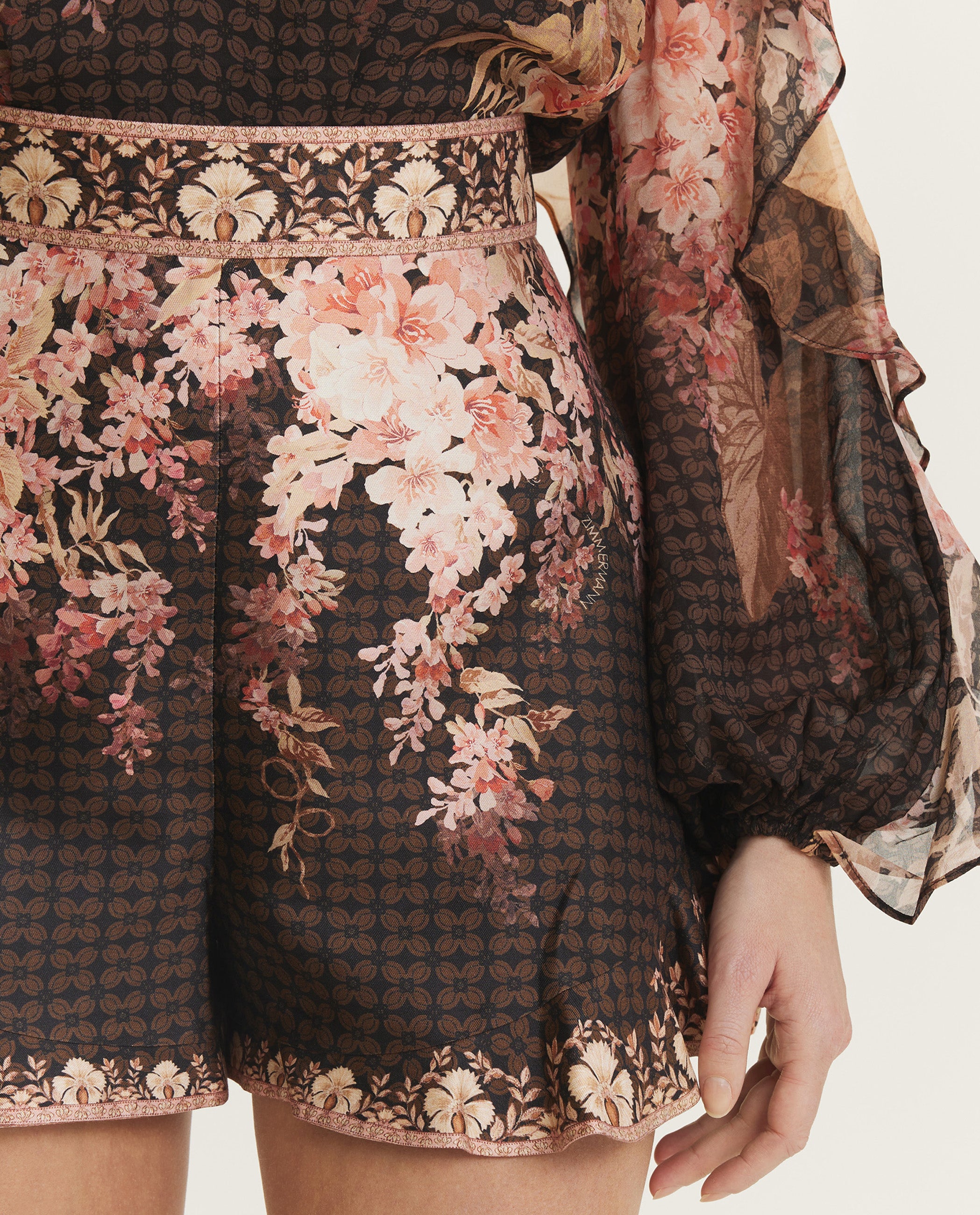 Illuminate Flutter Short