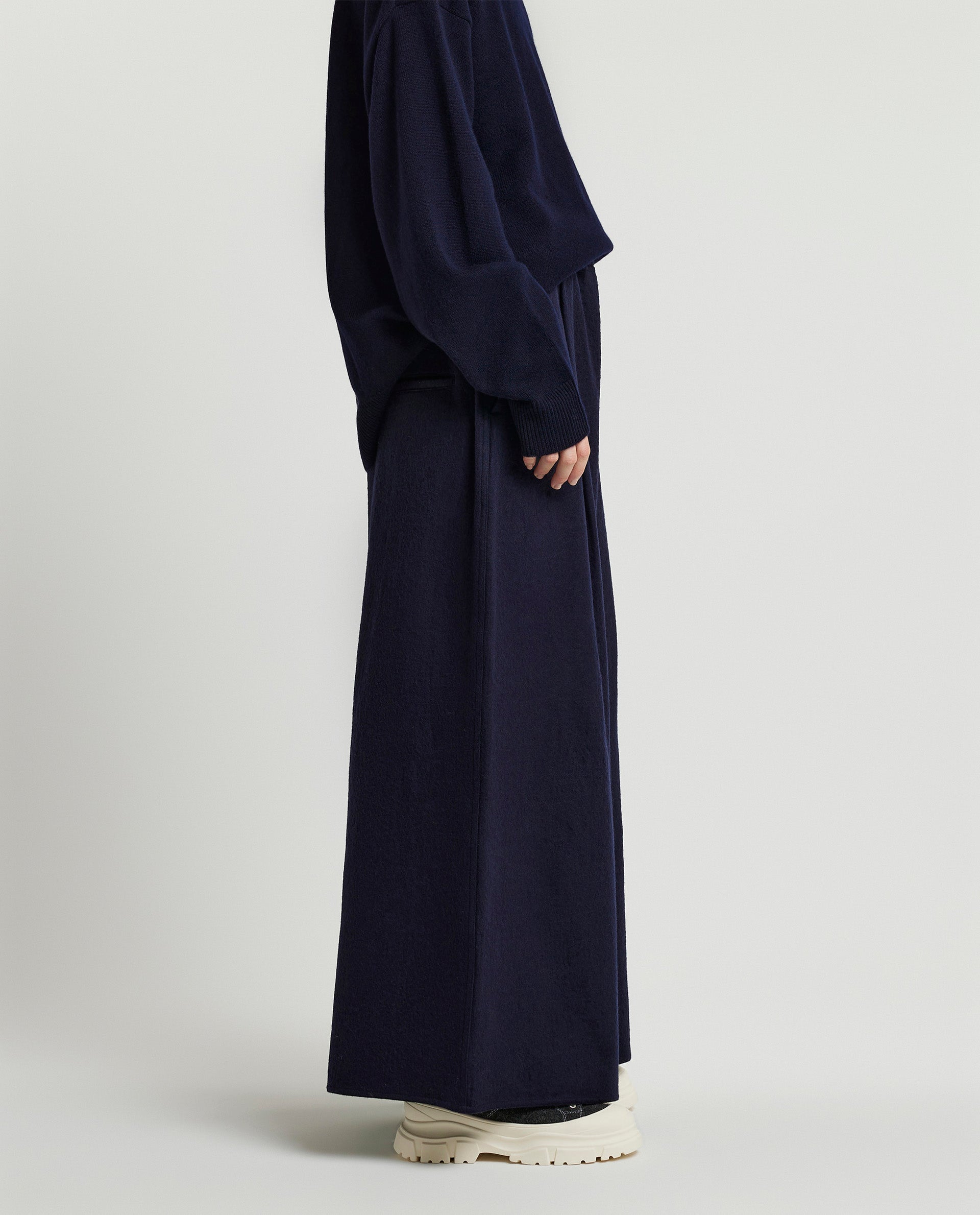 Baggy cotton-wool pants