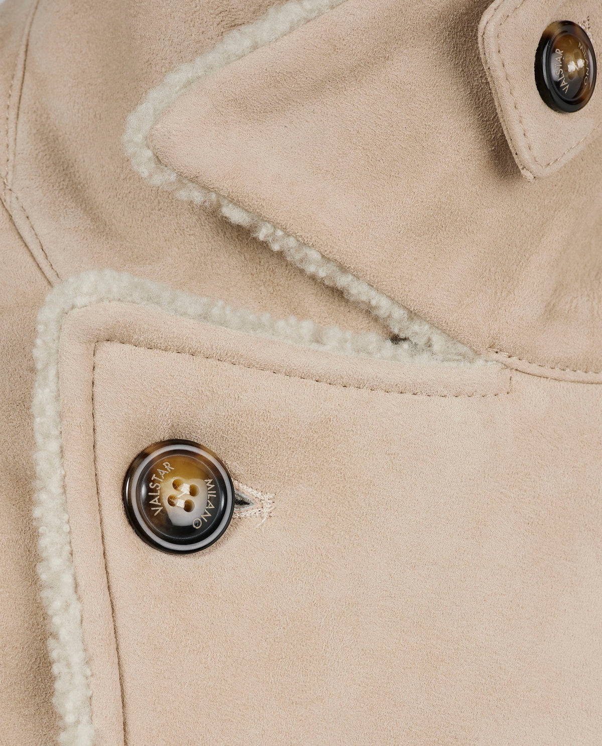 Double-Breasted Frumento Coat