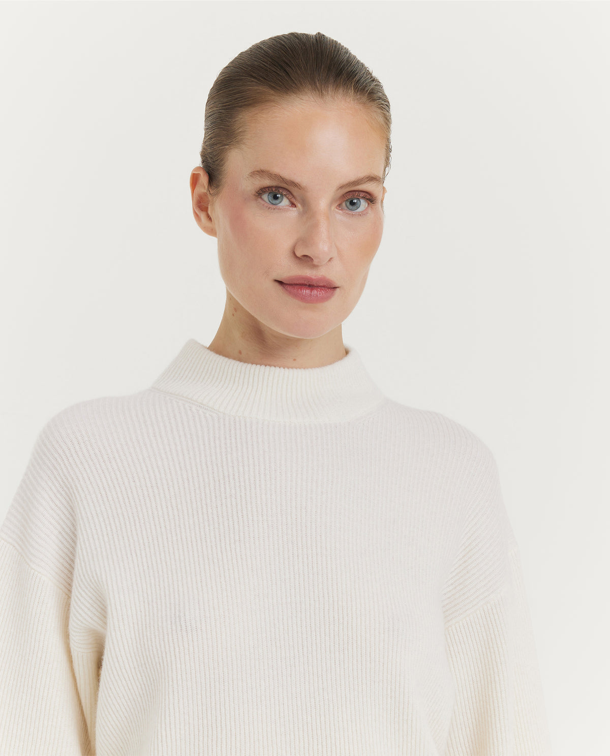 Split Sleeve Mock Trui - Ecru