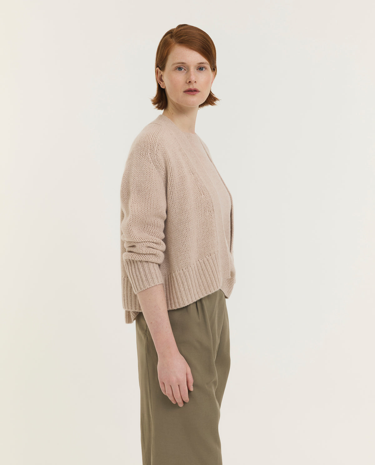 5/3/3/f/533f5201451325cec279b111772bcbb3d4f1e7d4_3542830234W2516_4.jpg
