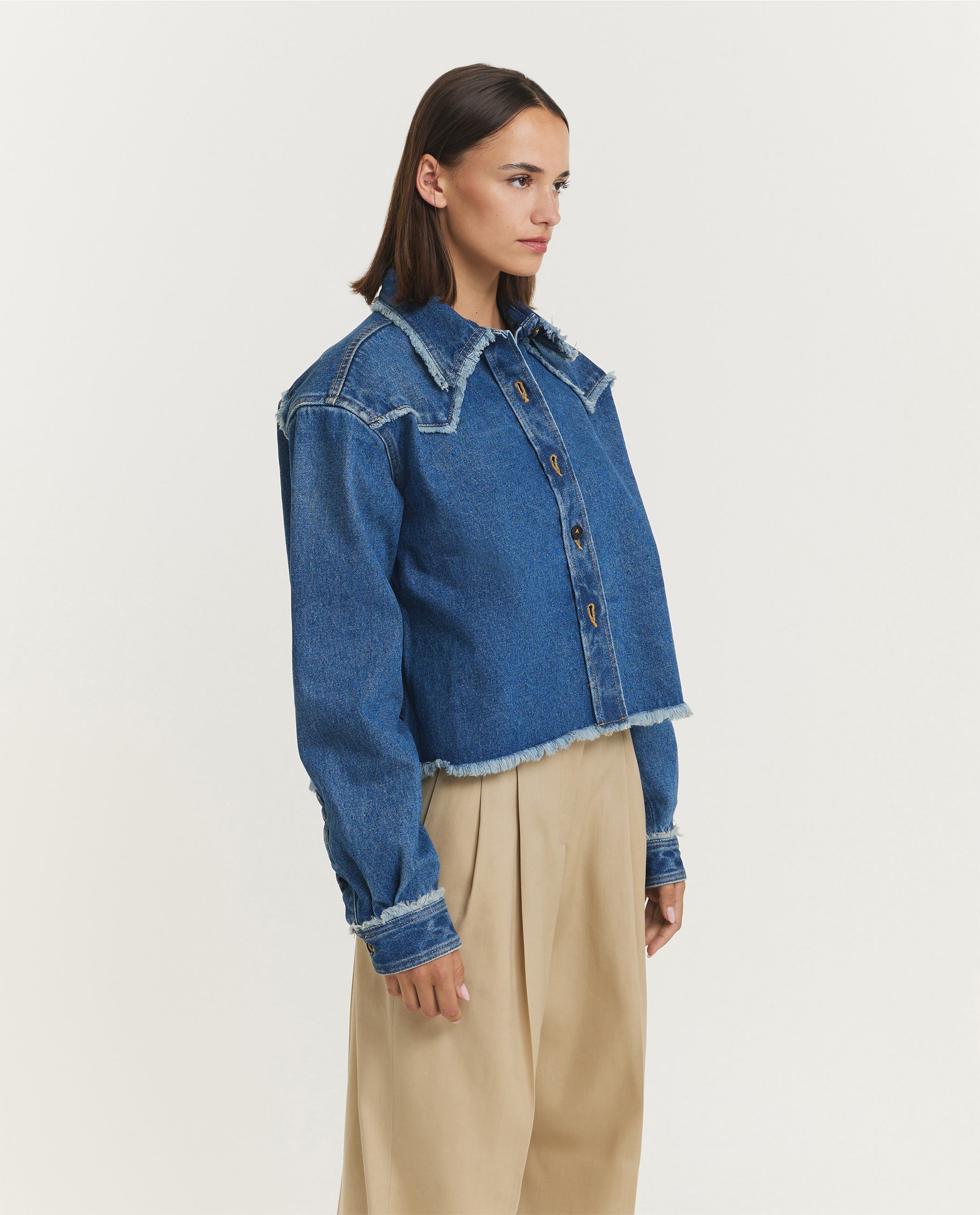 Pacific Roads Cropped Denim Shirt - Blauw