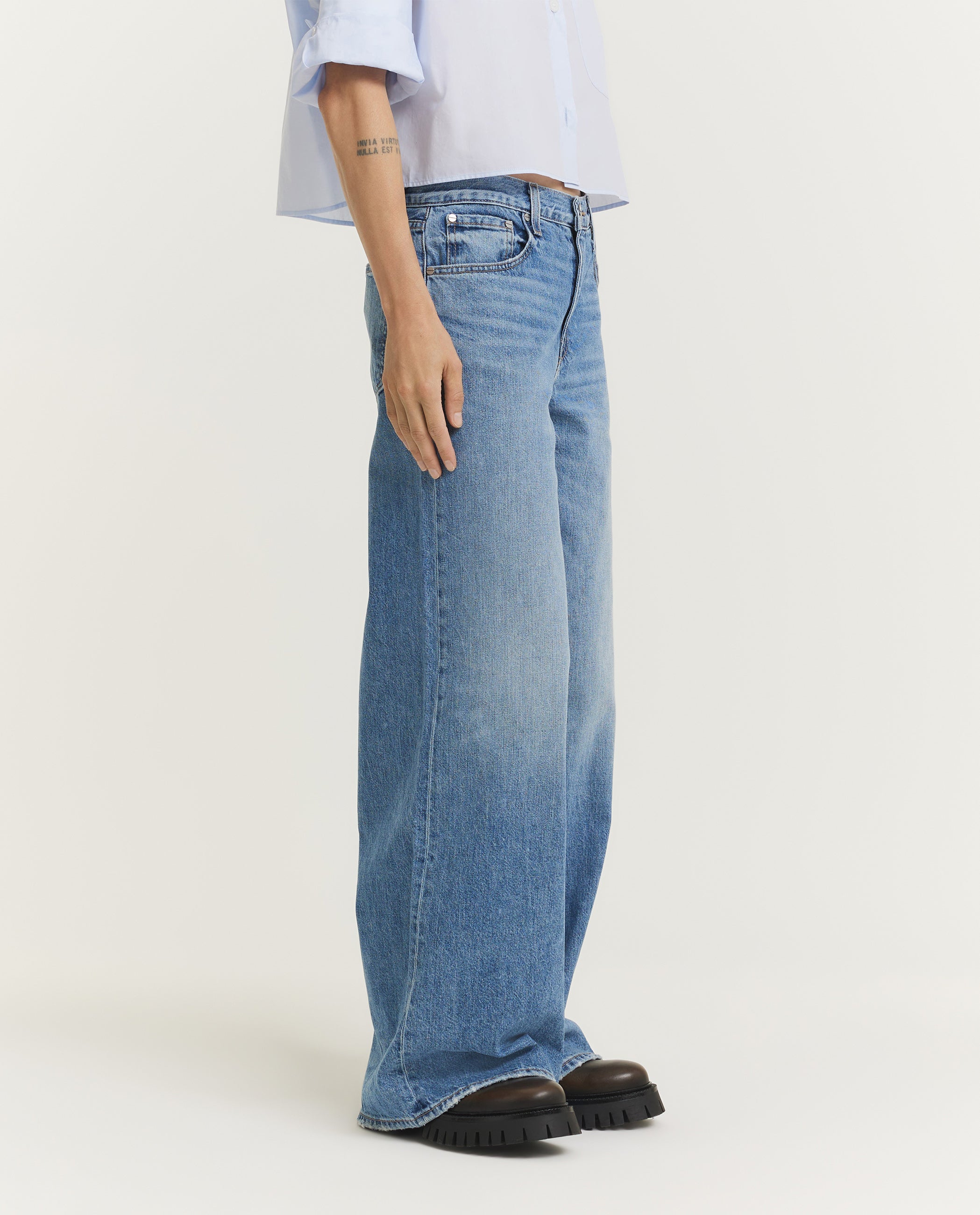 Tiny Dancer Jeans