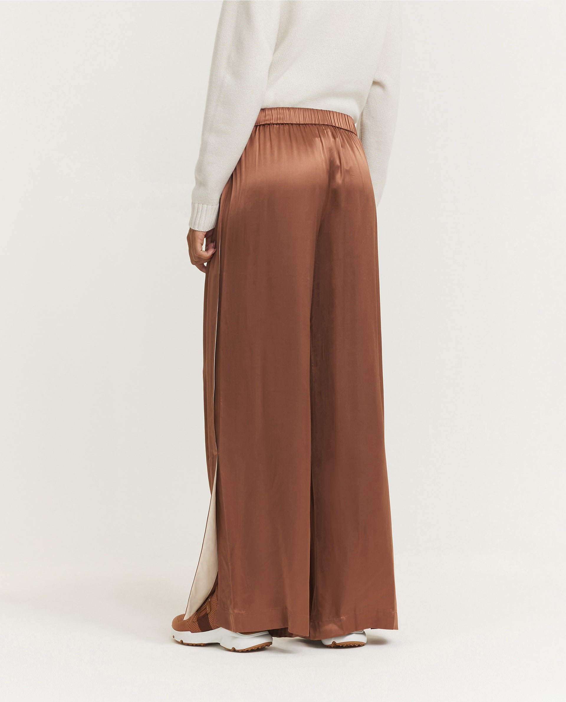 Eve PJ Broek - Lichtbruin