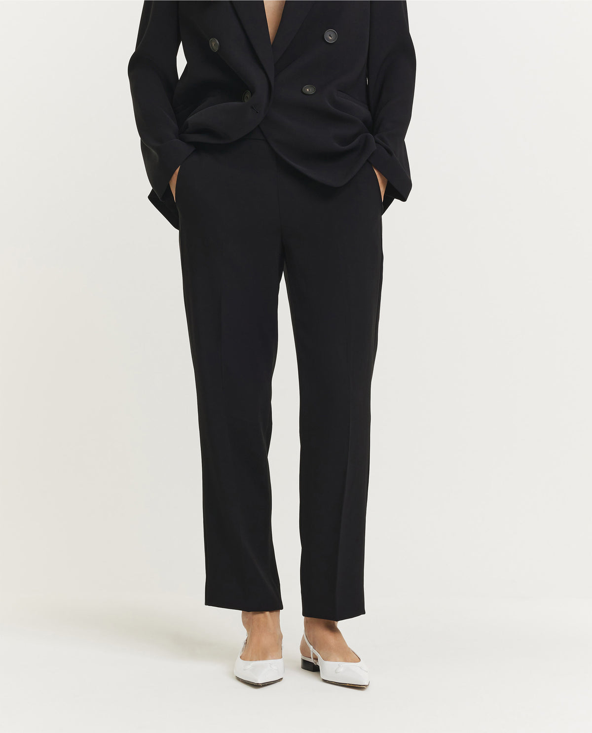 Mid-Rise Tapered Trousers