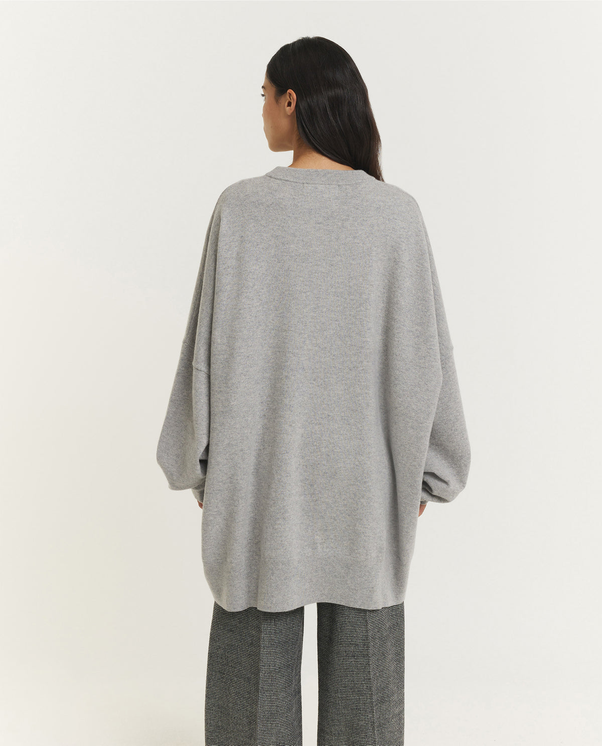N°246 Juna Cashmere Trui - Lichtgrijs