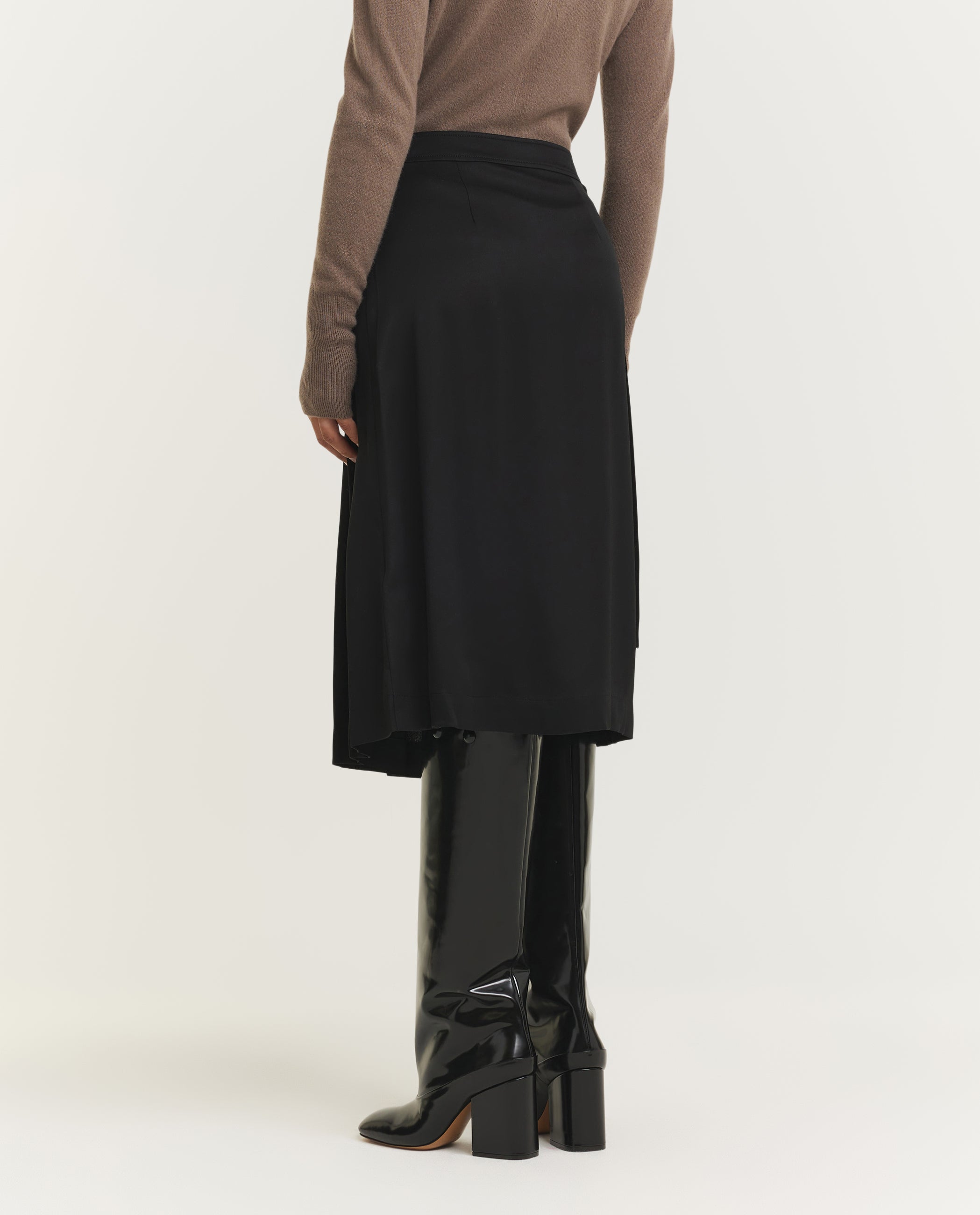 Jeanne Light Crepe Skirt