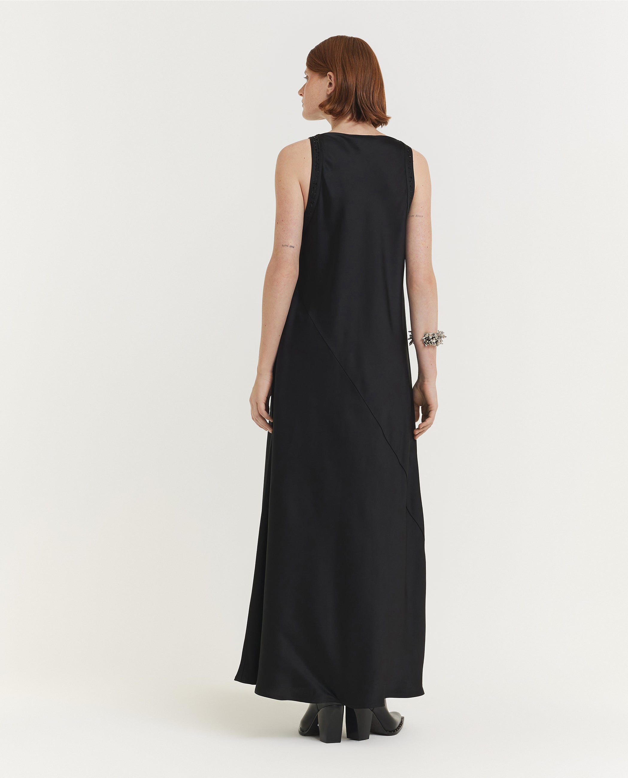 Sleeveless Noce Dress
