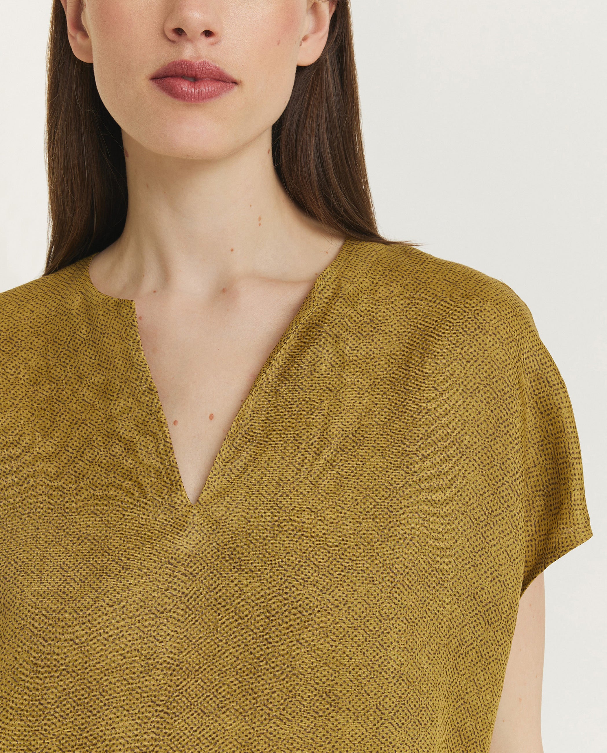 Top met kapmouwen - Geel