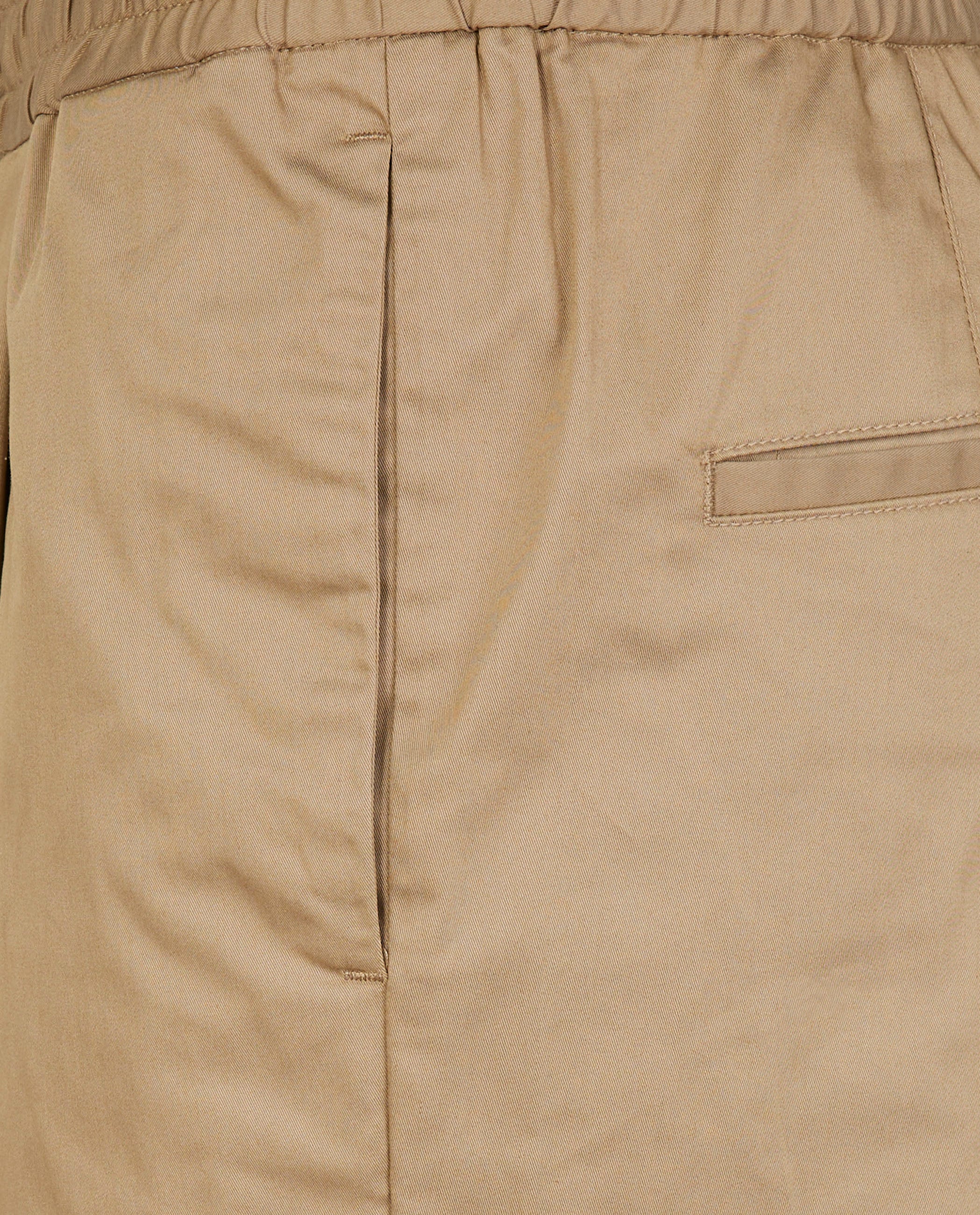 Daniel Chino - Lichtbruin