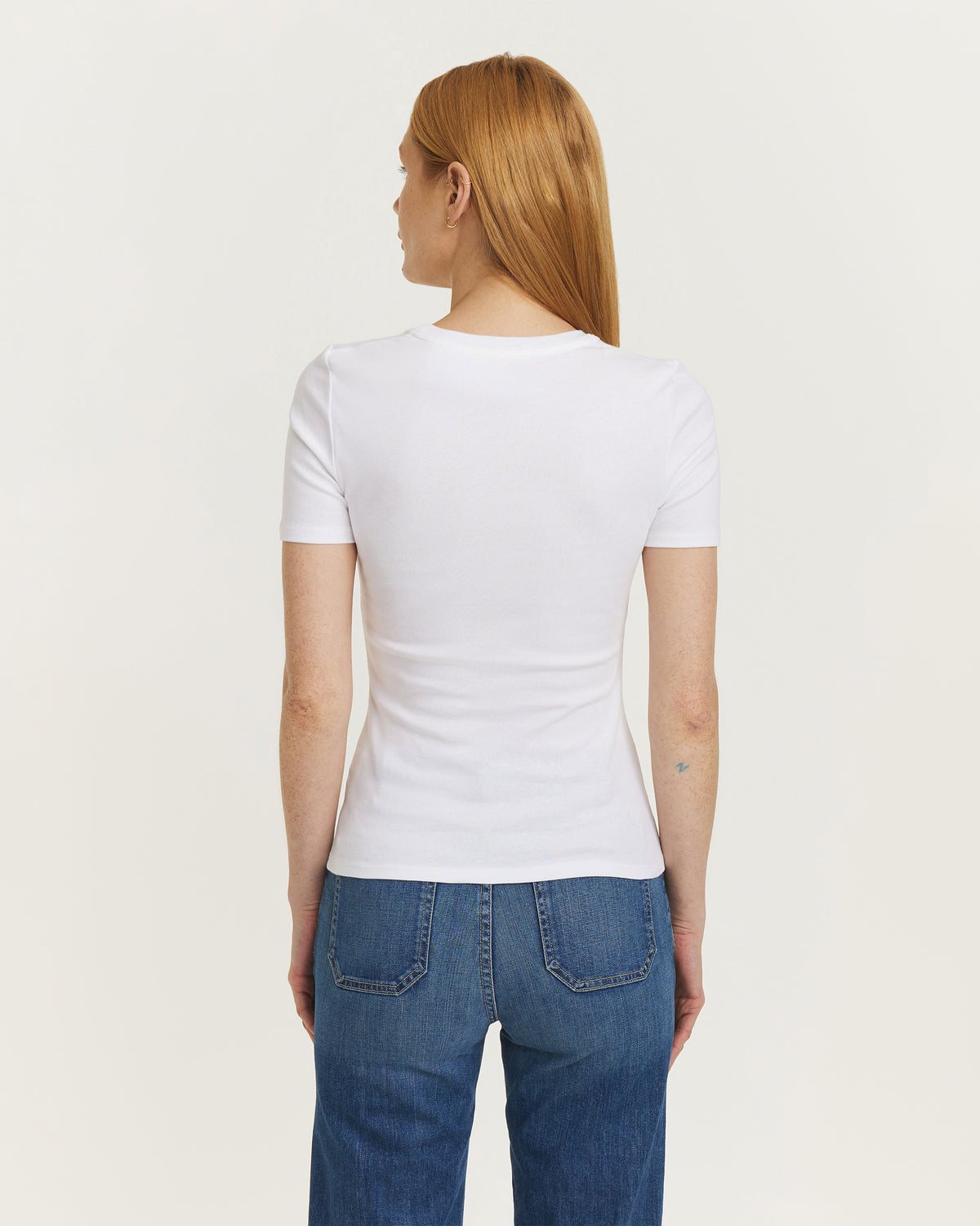White shirt short sleeve