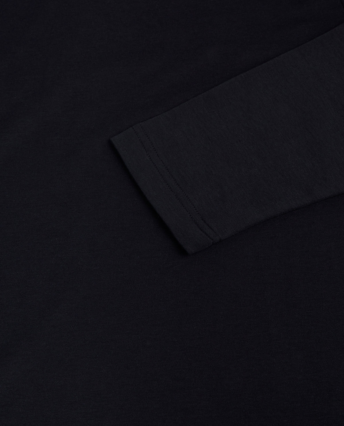 Lightweight Crewneck