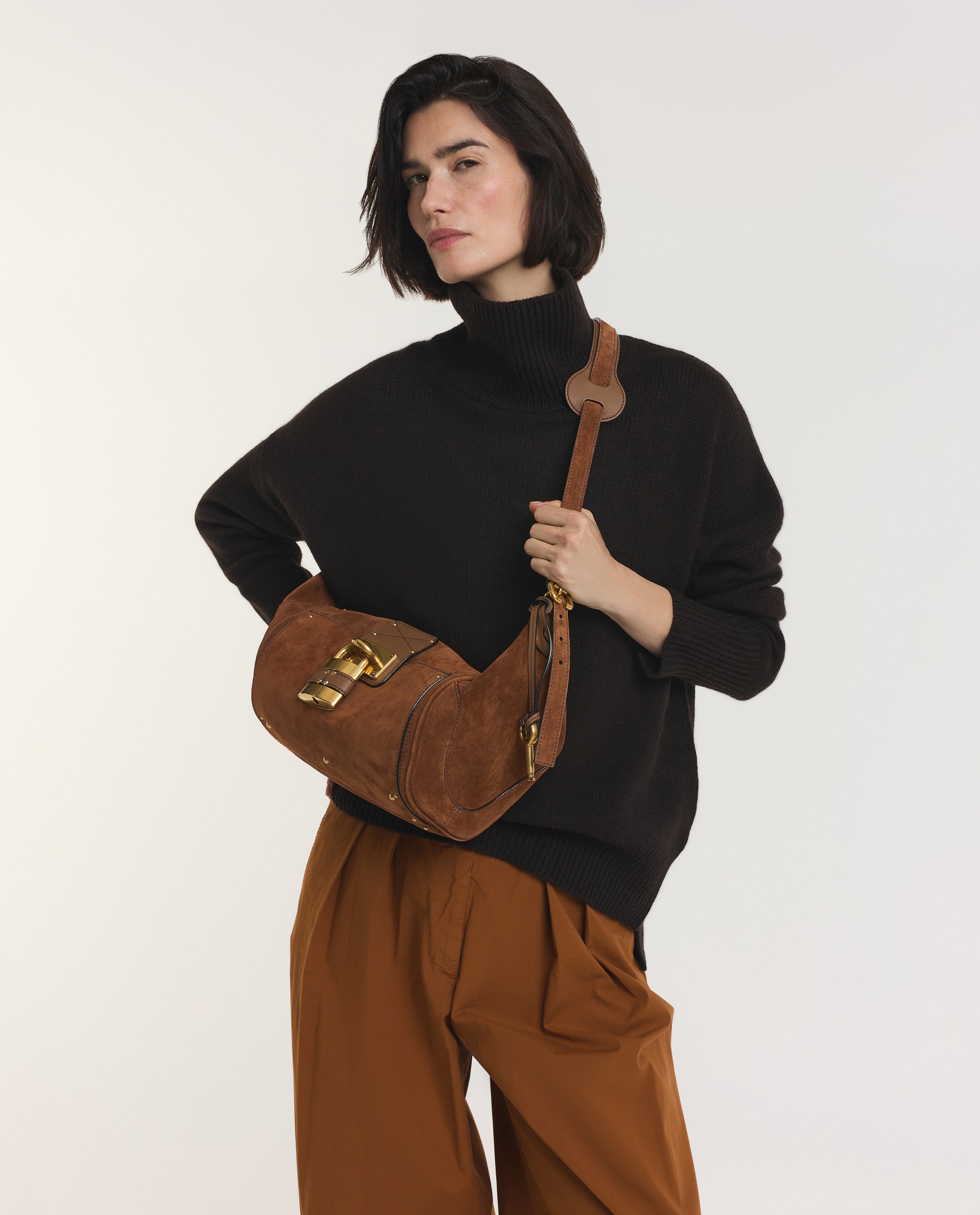 8/f/b/b/8fbb7b68392a84814cc78ba689329f1fc337fc31_chloe_bag.jpg