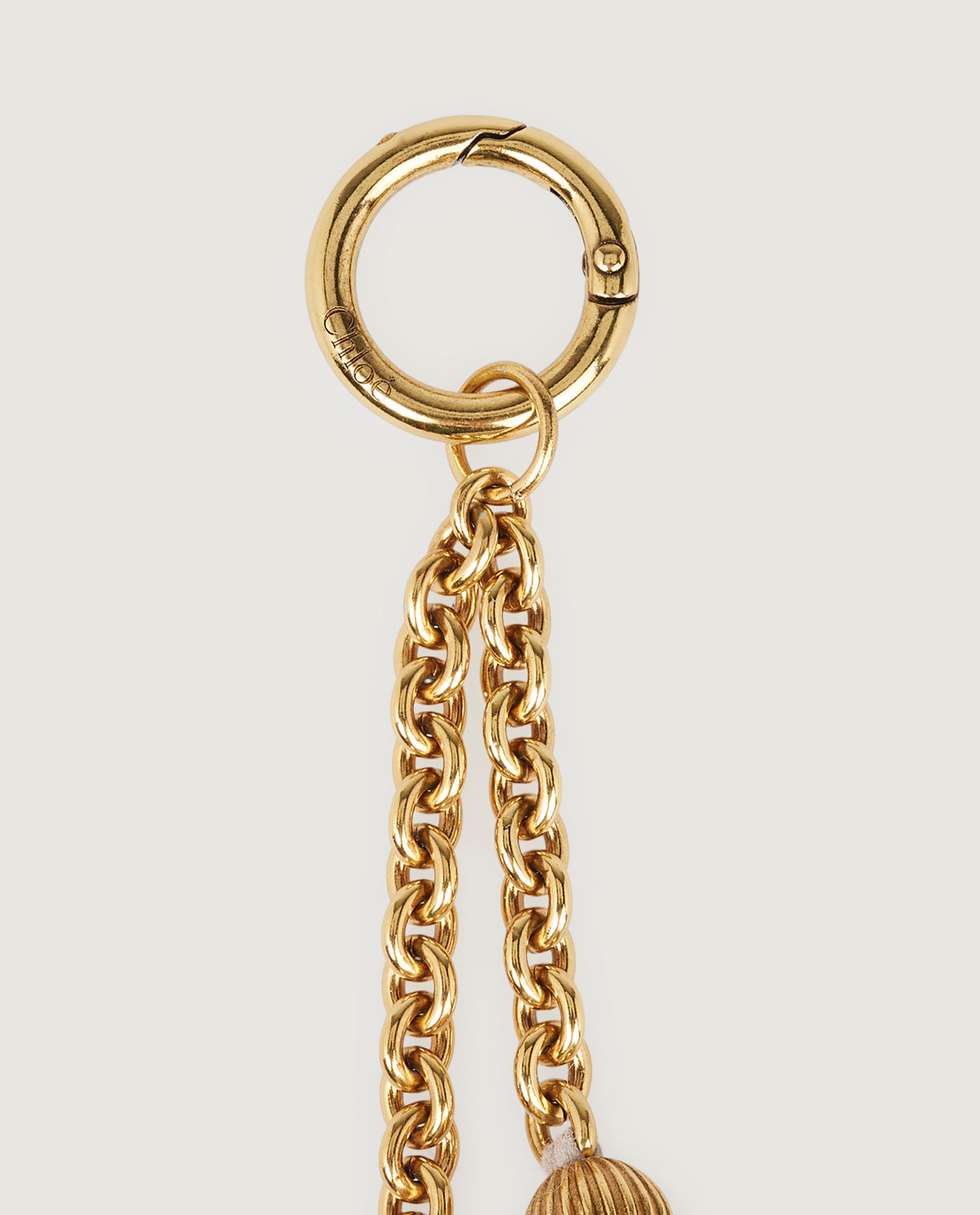Shearling Treasure Tails Charm - Lichtbruin