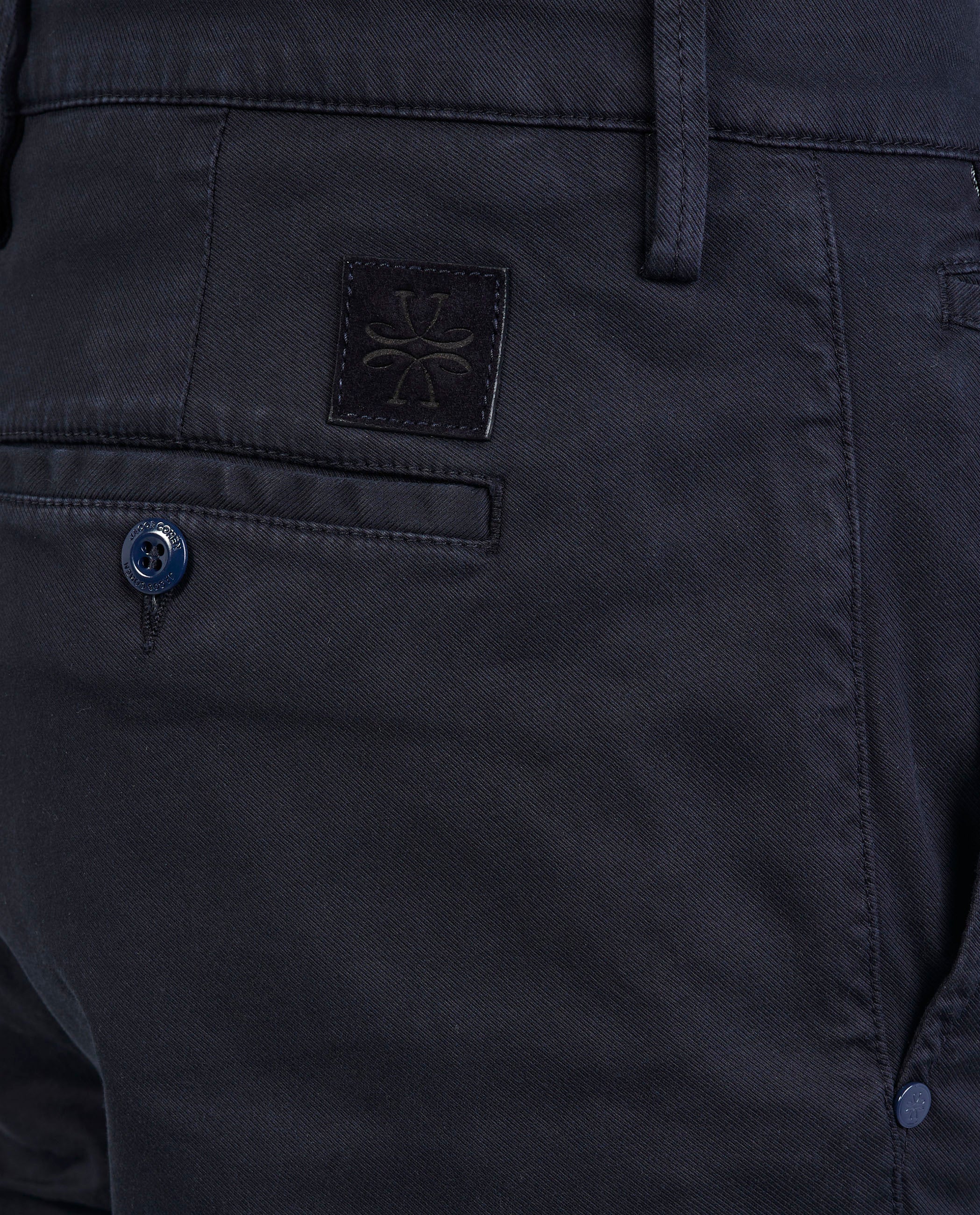 9/4/d/5/94d592bd833f3e52aae960e857acf3d741019e5d_630643030031380_4.jpg