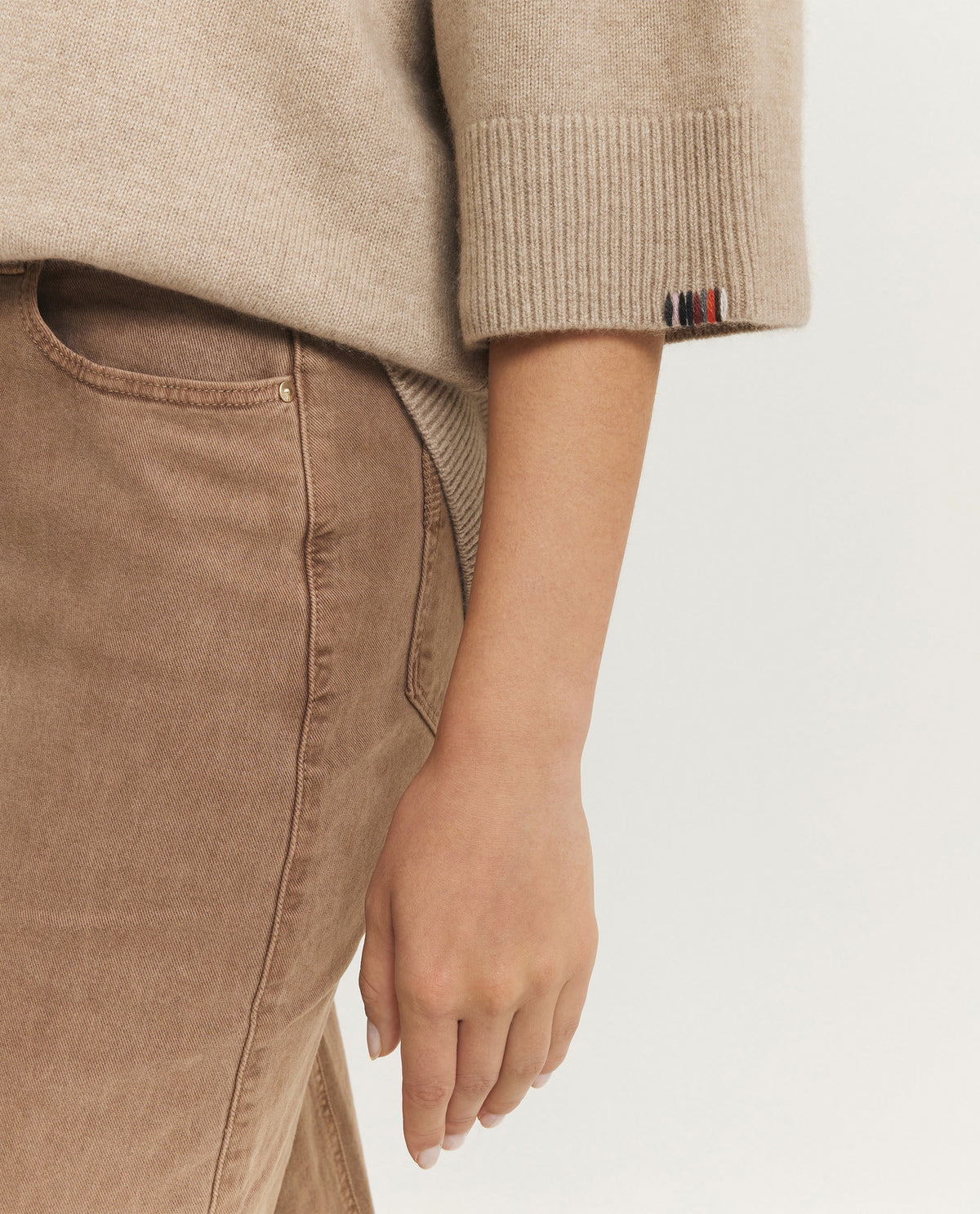 NO.433 Sassie Trui - Lichtbruin