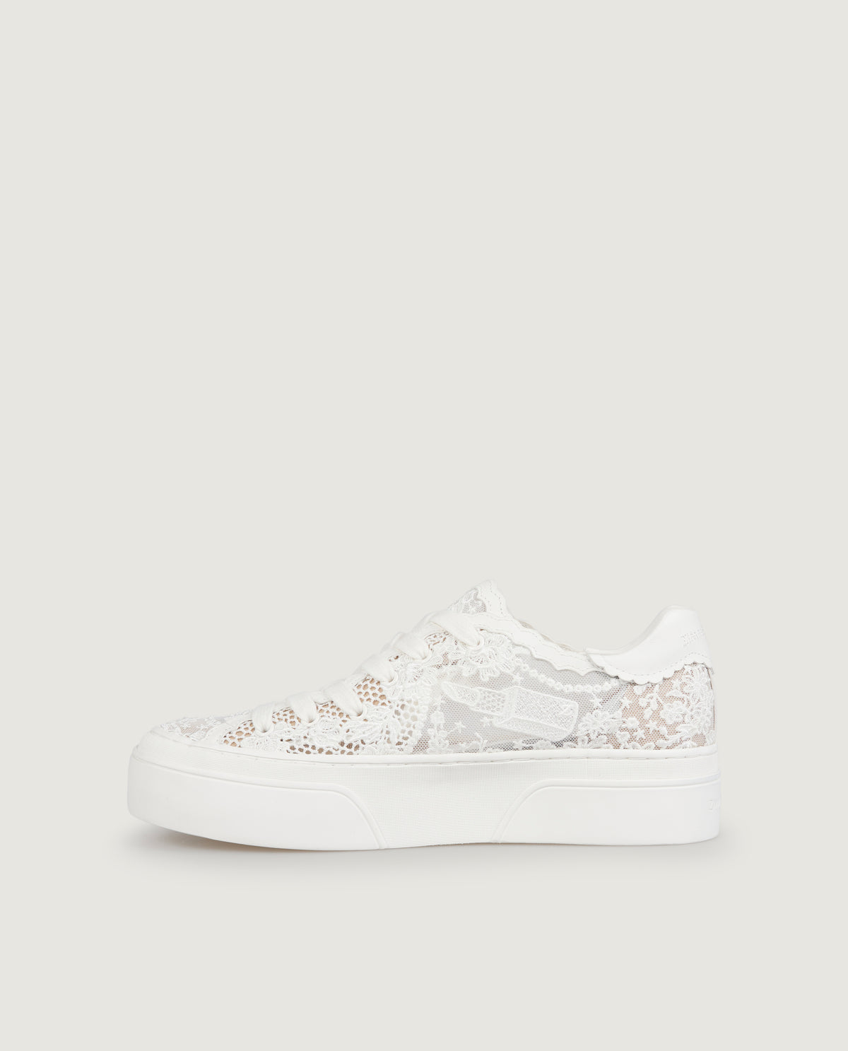 Pixie Low Sneaker