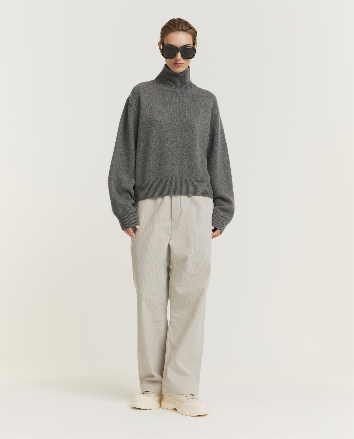Cashmere Maddox Turtleneck