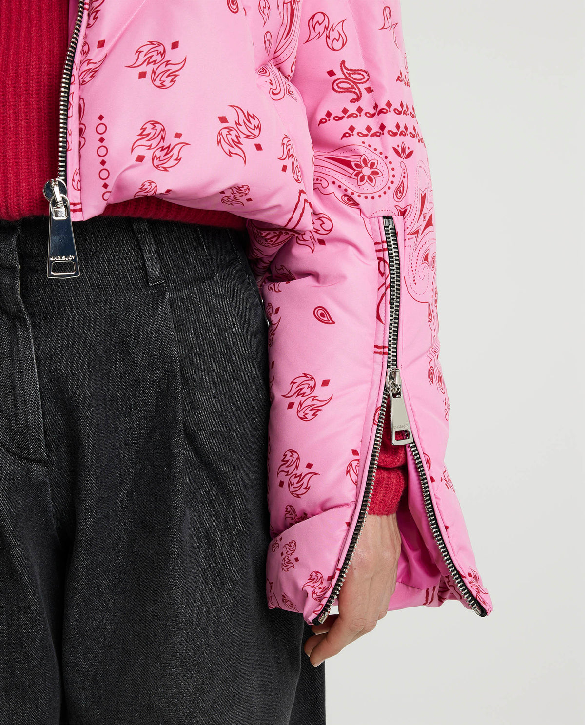 Short jacket with print