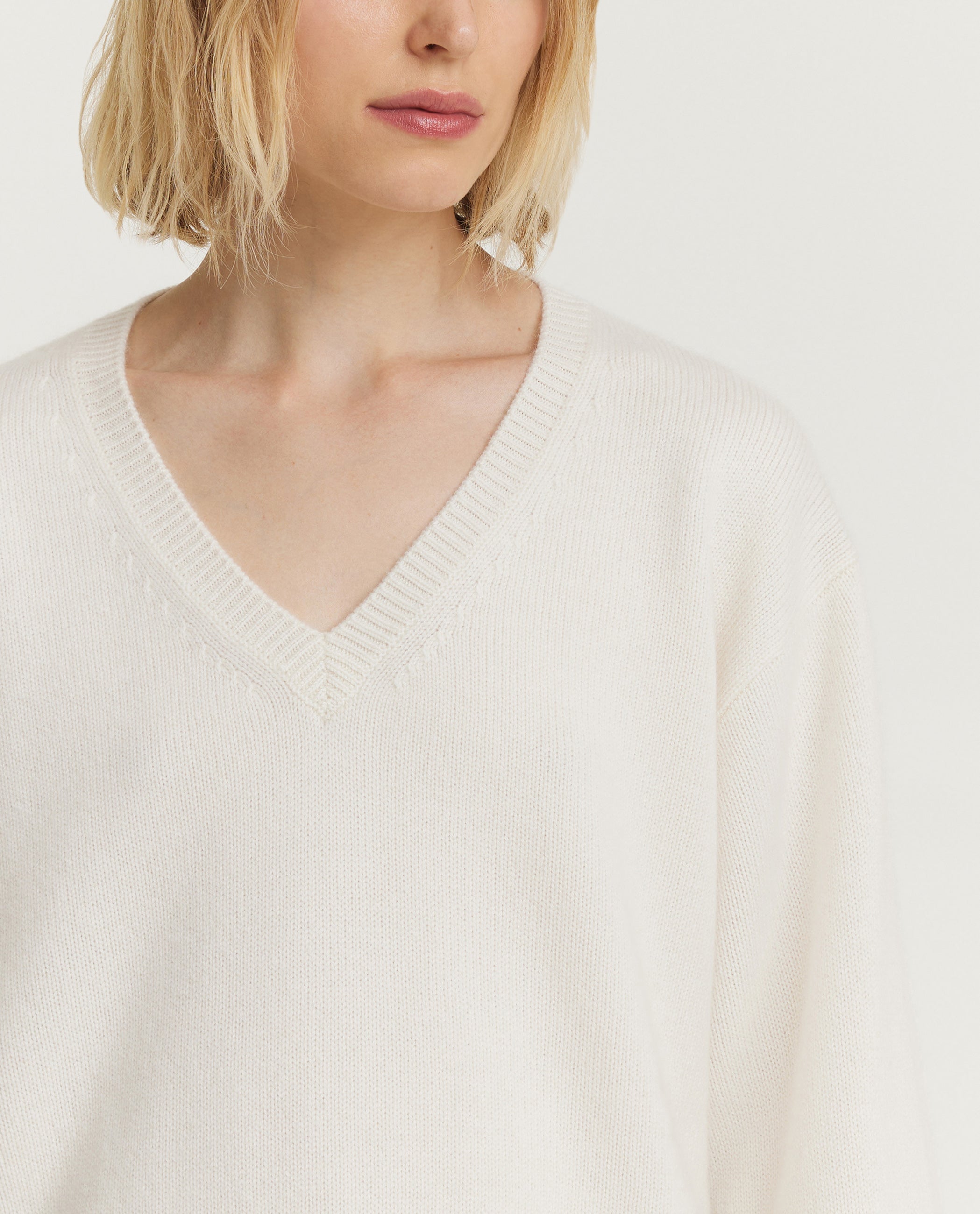 Cashmere V-Hals Trui - Ecru