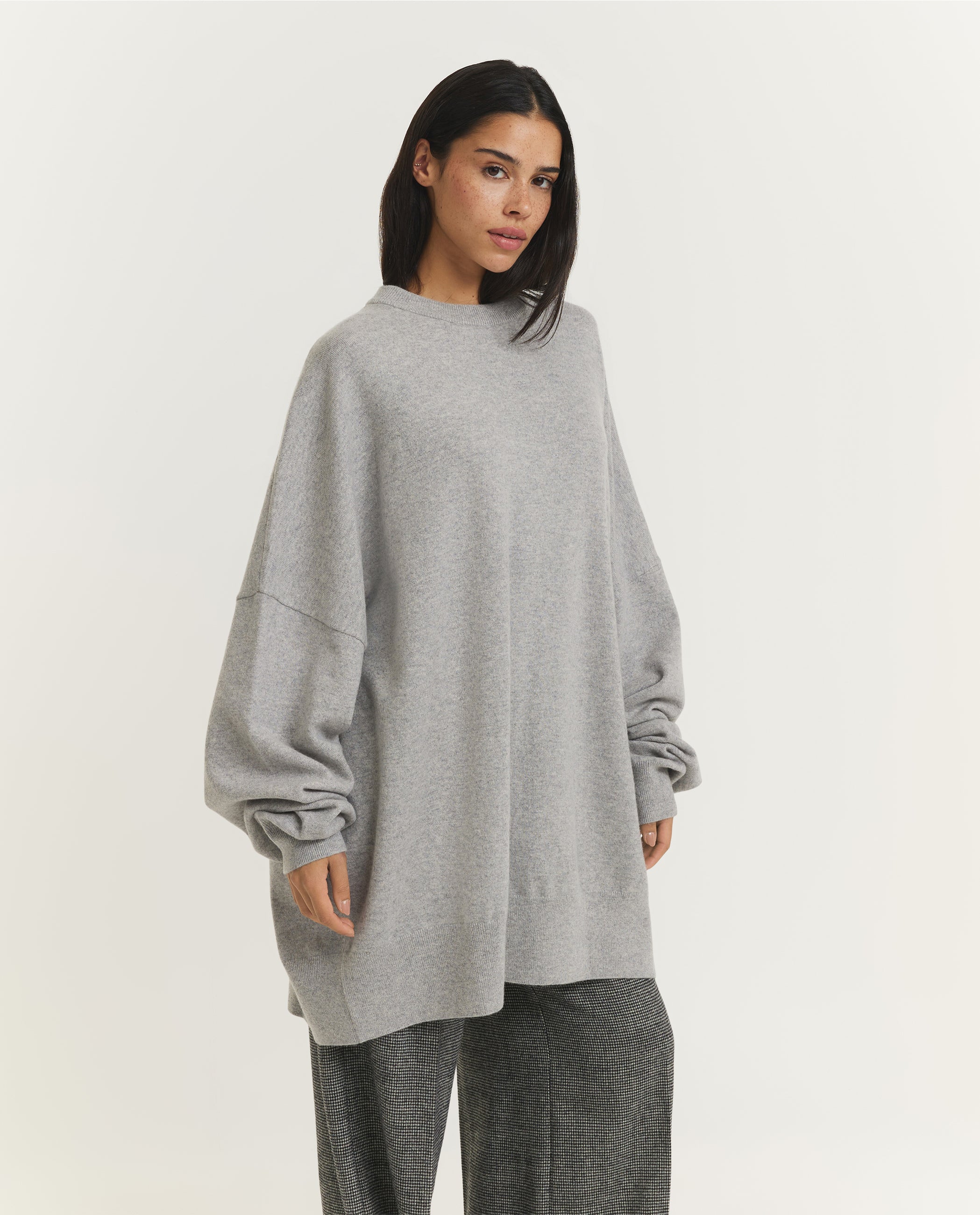 N°246 Juna Cashmere Sweater