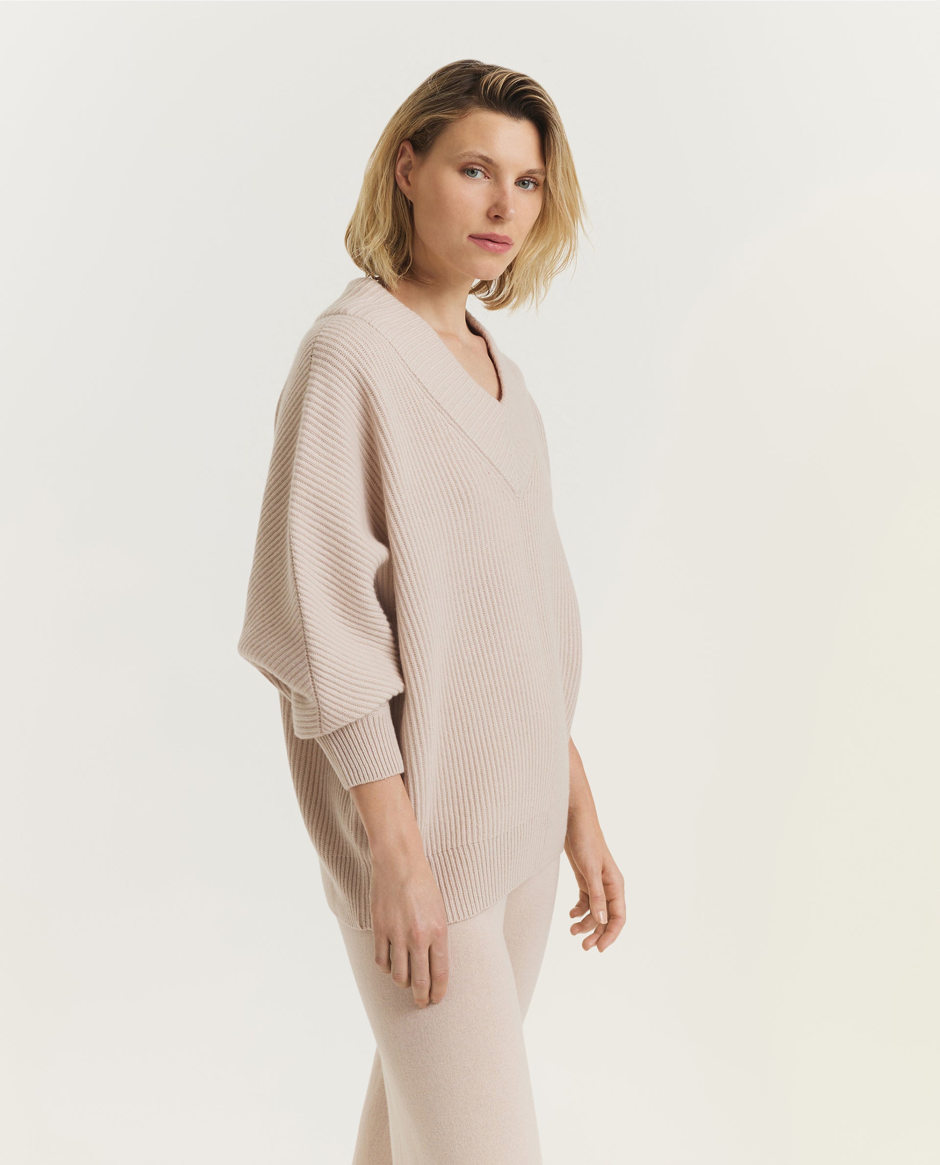 Coarse V-Neck Sweater