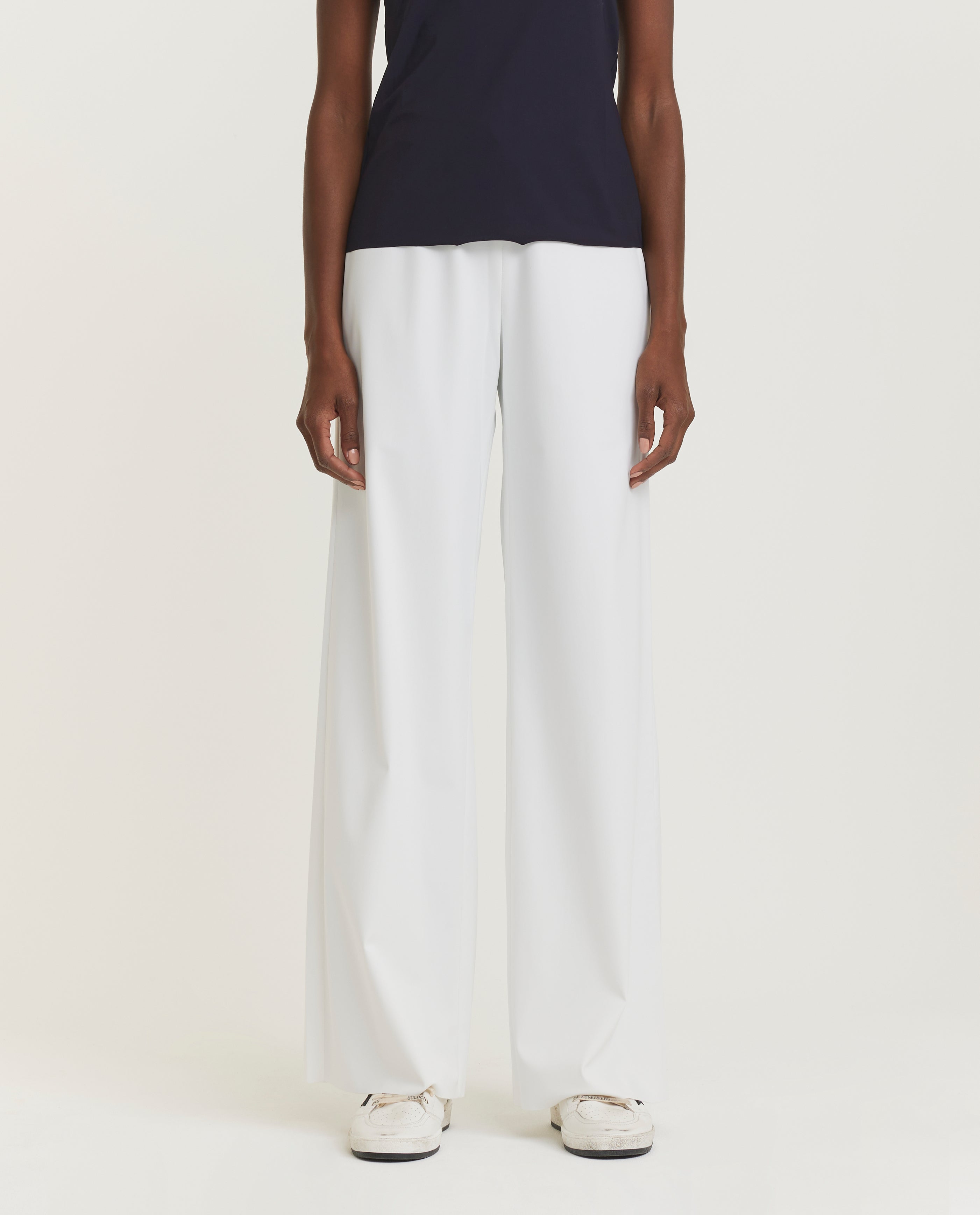 Wide leg trousers