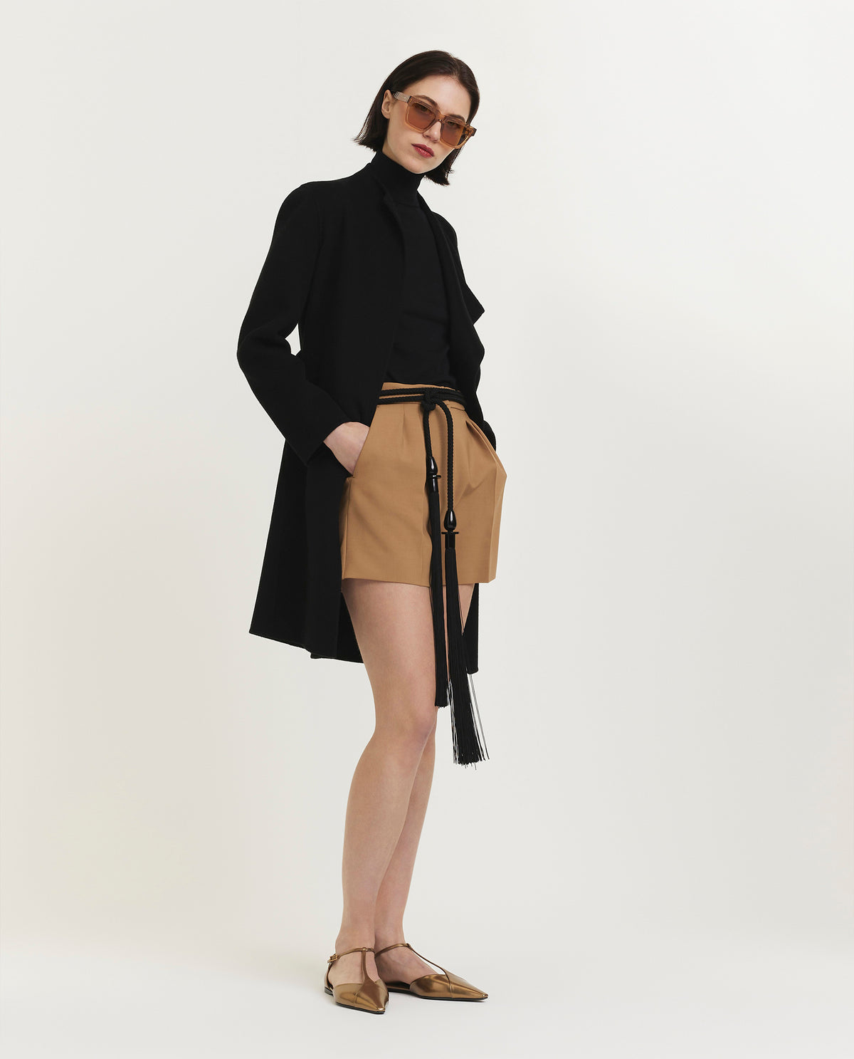 Double stretch wool canvas shorts