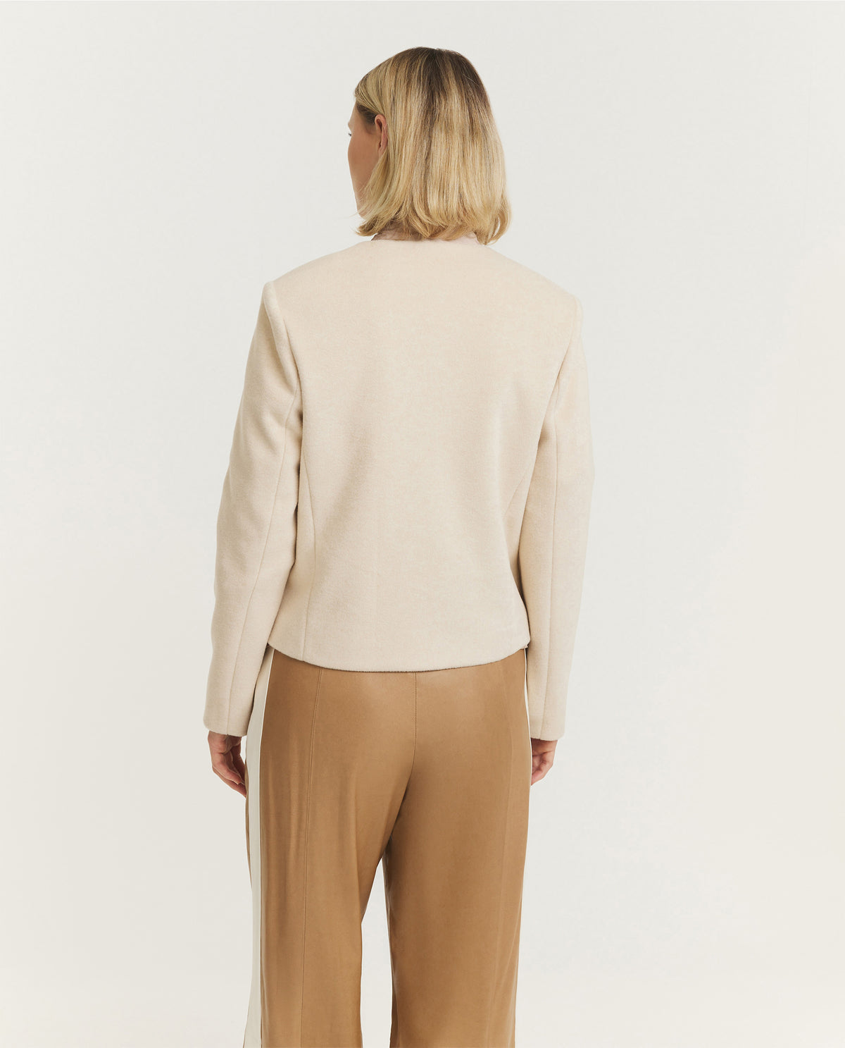 Open Kraag Jasje - Lichtbruin