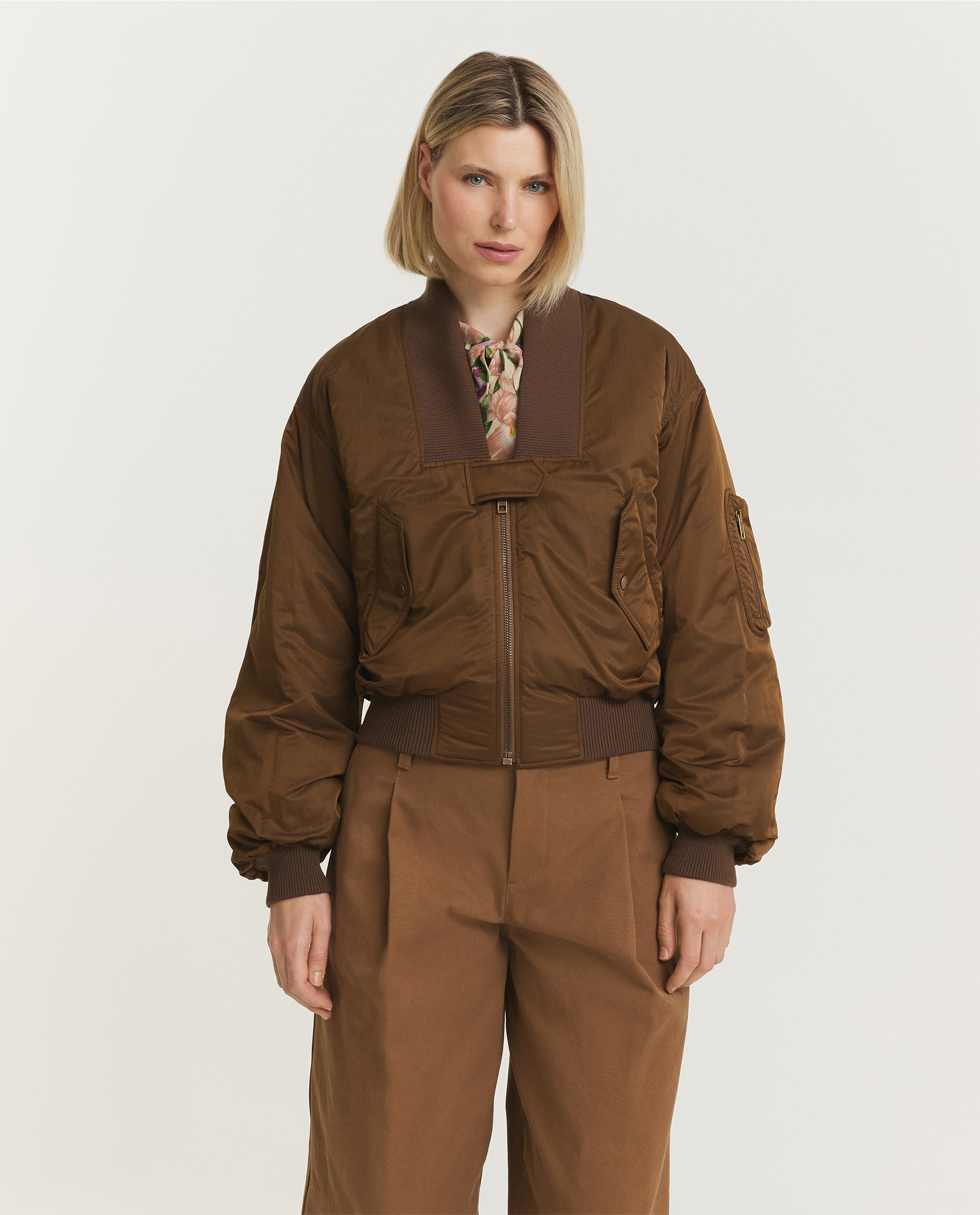 Bomber Jacket - Bruin