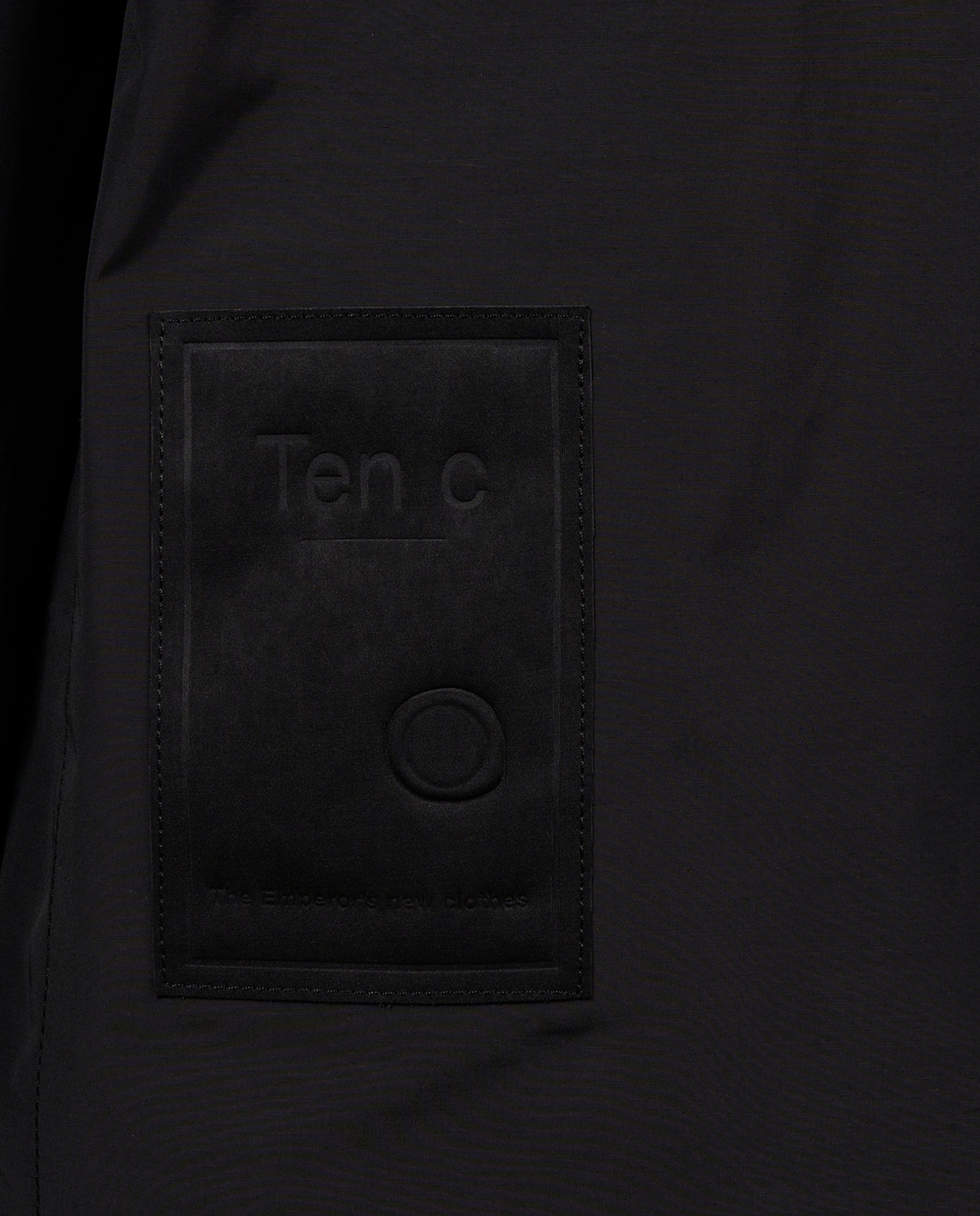 Tech Overshirt