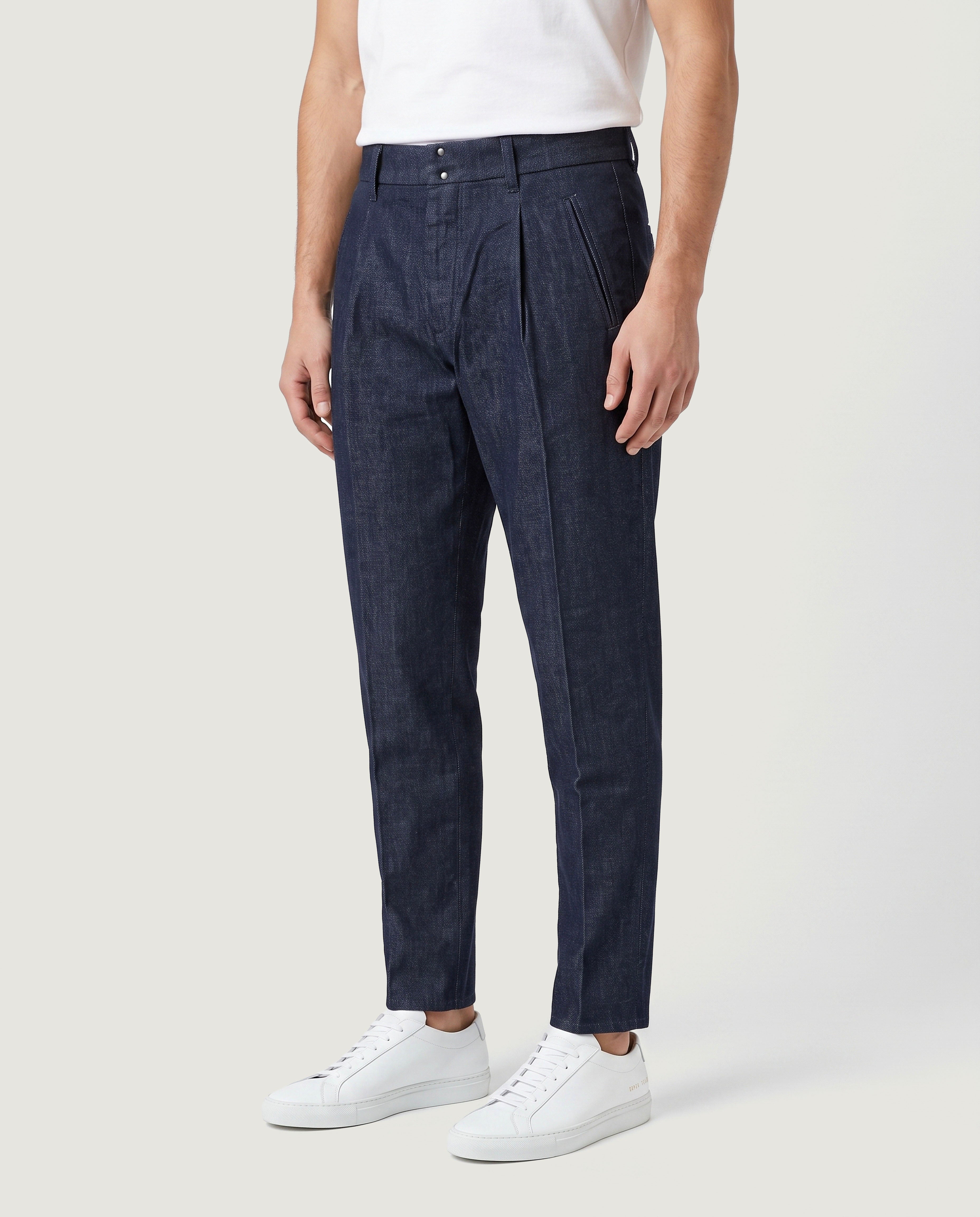 e/1/1/7/e117b6fc0ebf753619f5cd3927094678c9e12e41_jeans.jpg