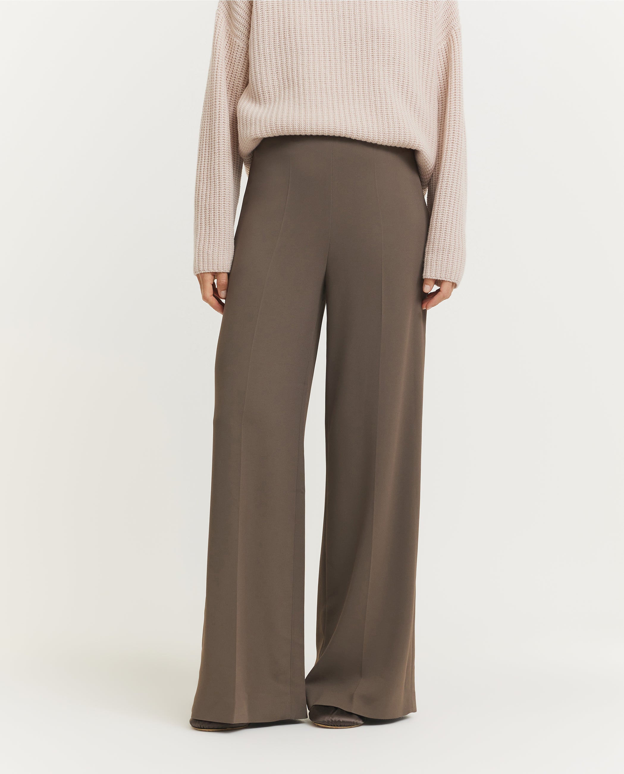 Alane Comfort Cady Trousers