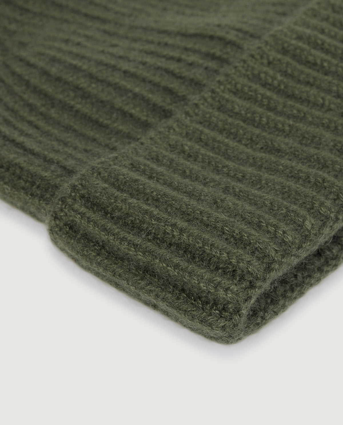 Solid Cashmere Beanie