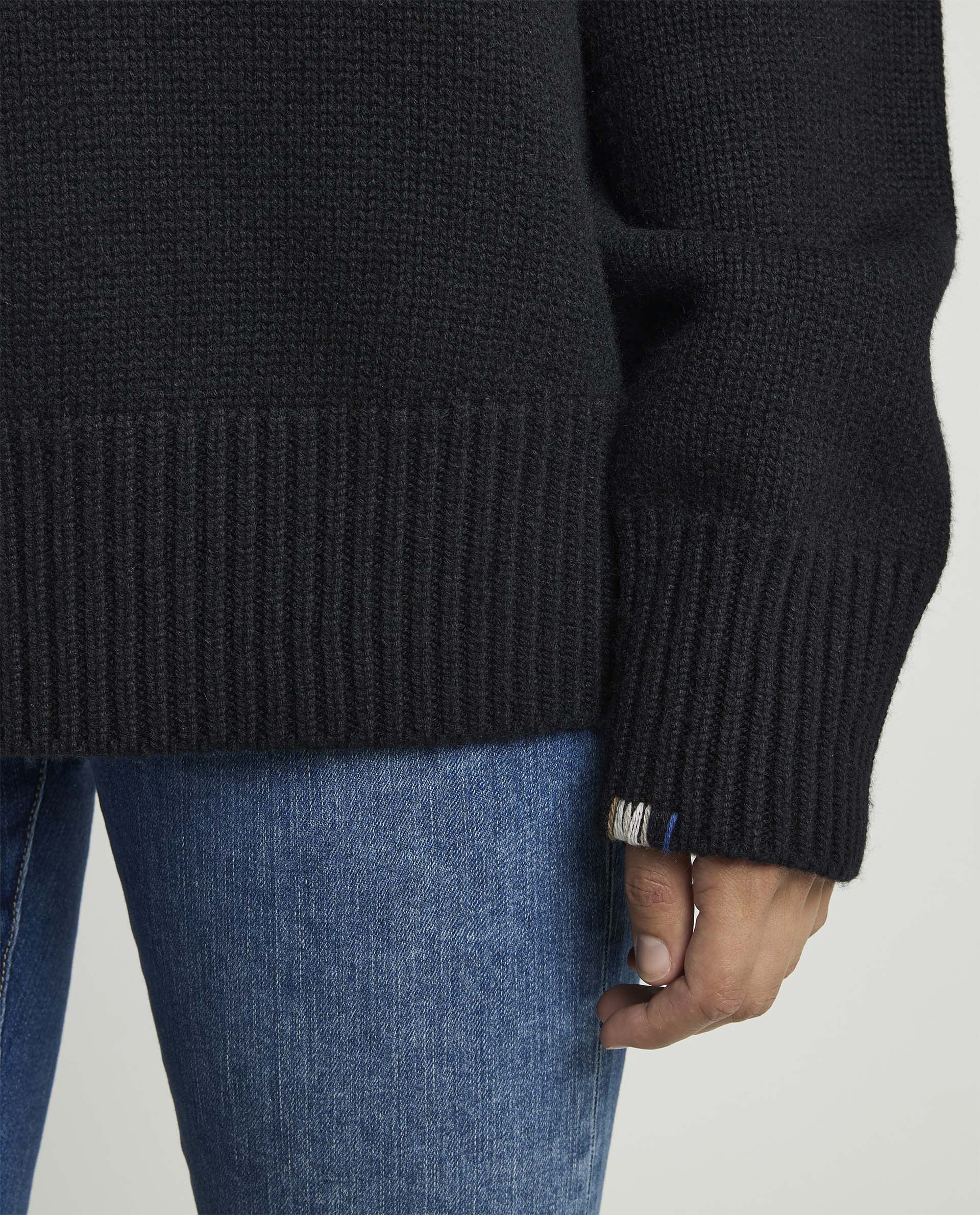 Cashmere sweater