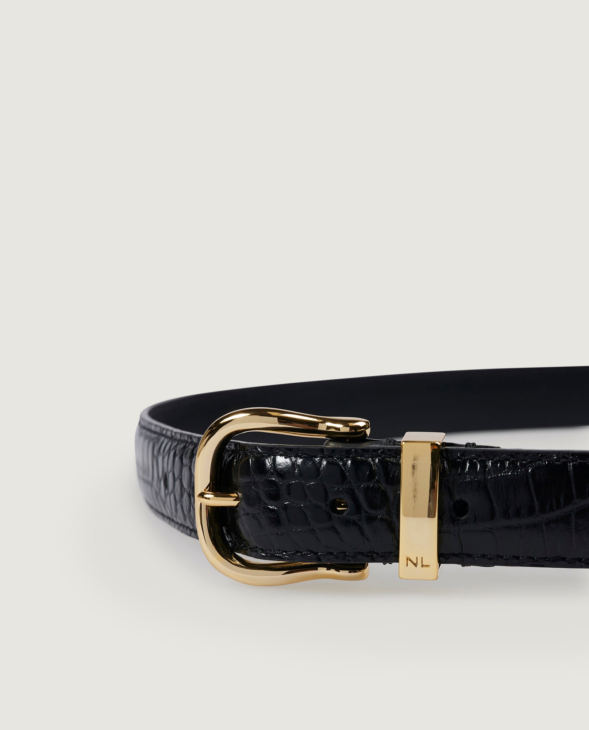 Leather belt