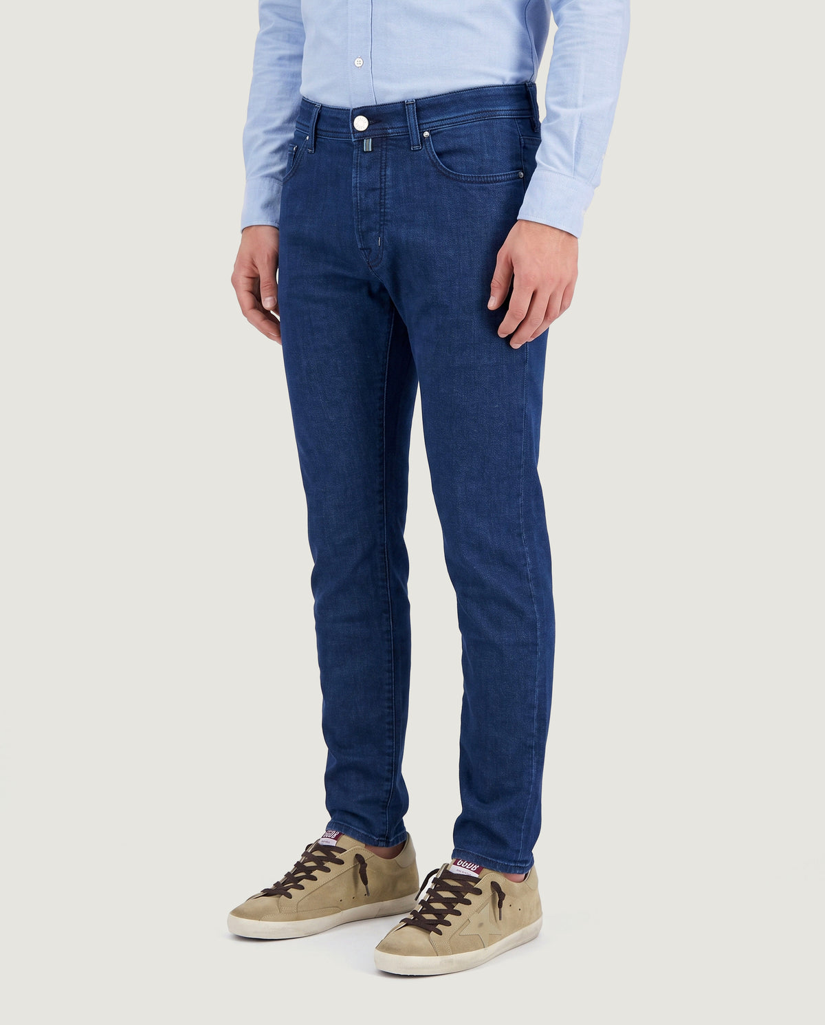 0/6/5/b/065b5859640d2abd5c269155e75c092355aff8ea_jeans.jpg