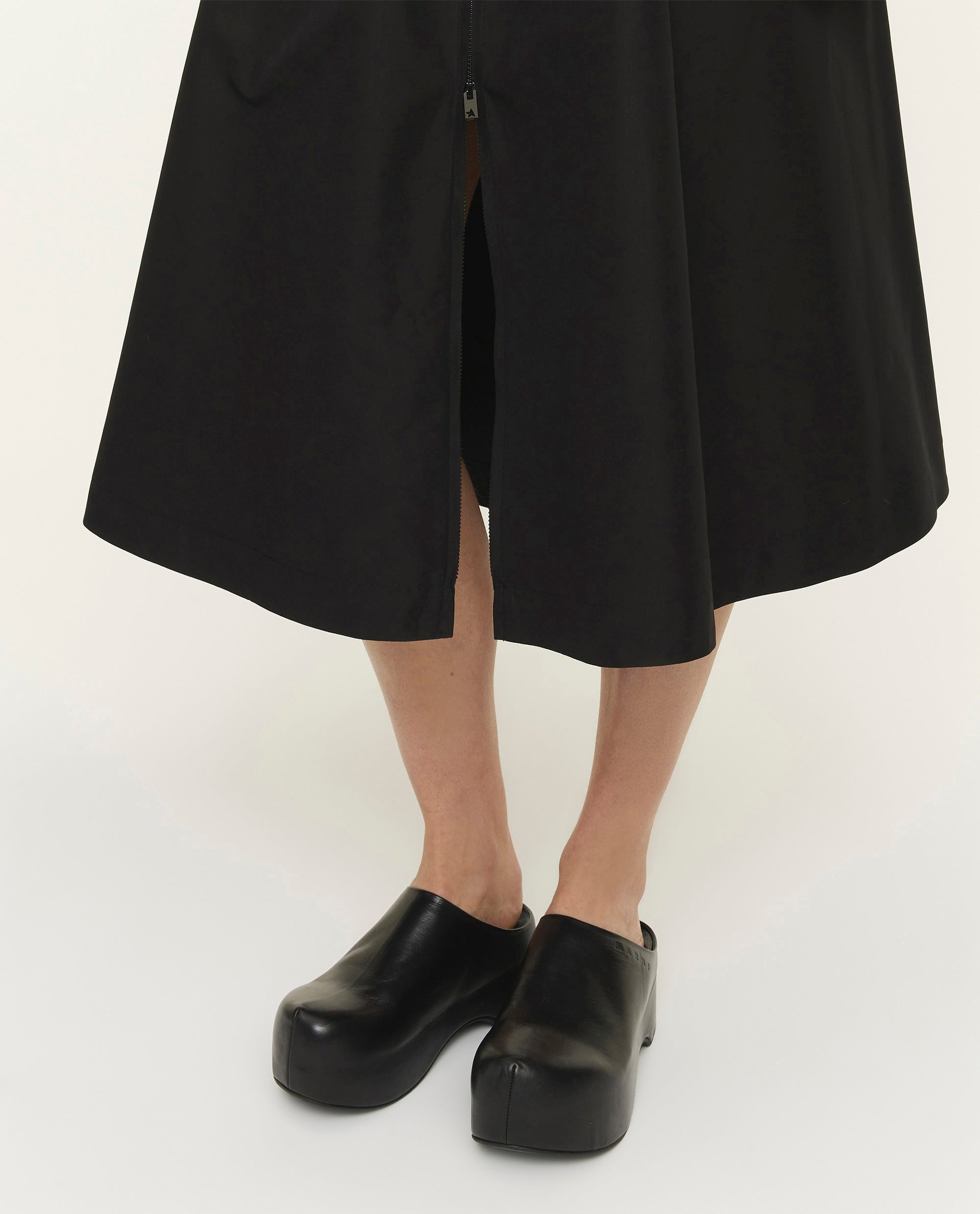 A-line skirt with zipper