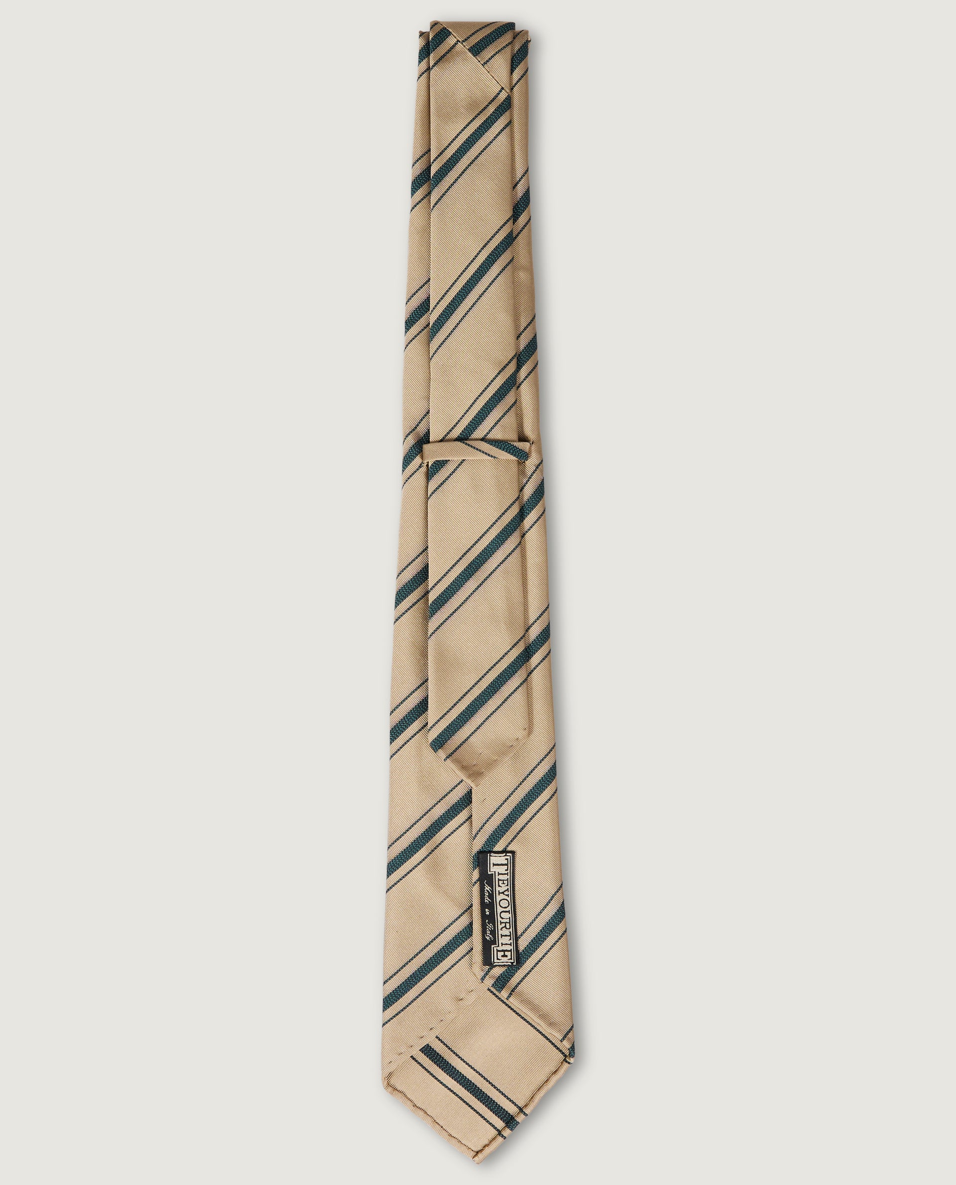 Silk tie