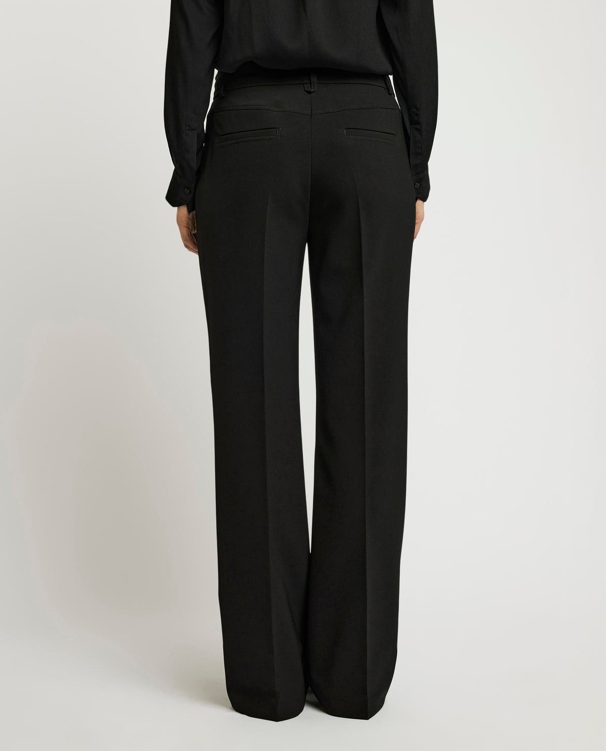 Straight fit trousers