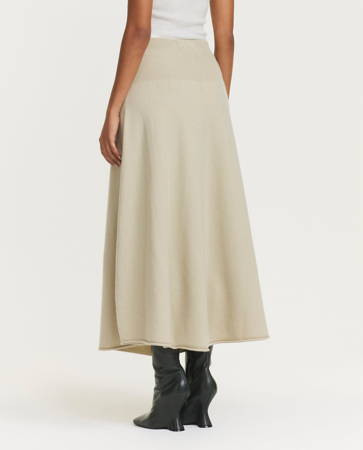 Cashmere midi skirt