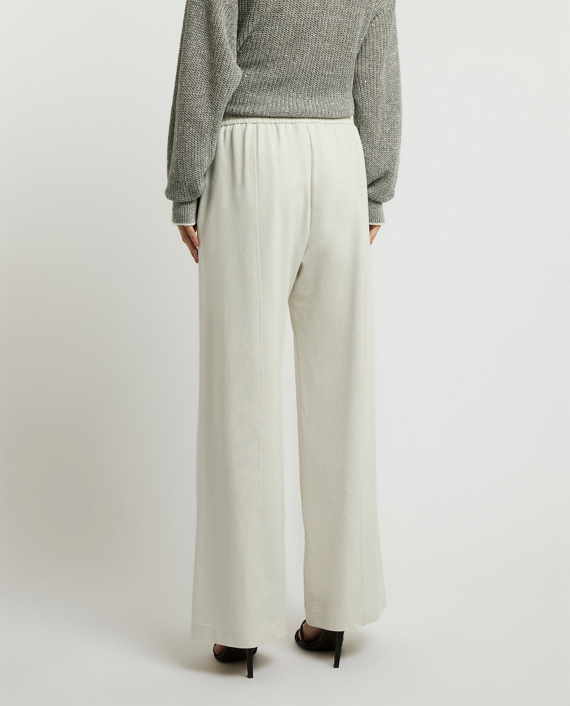 Wide leg pants