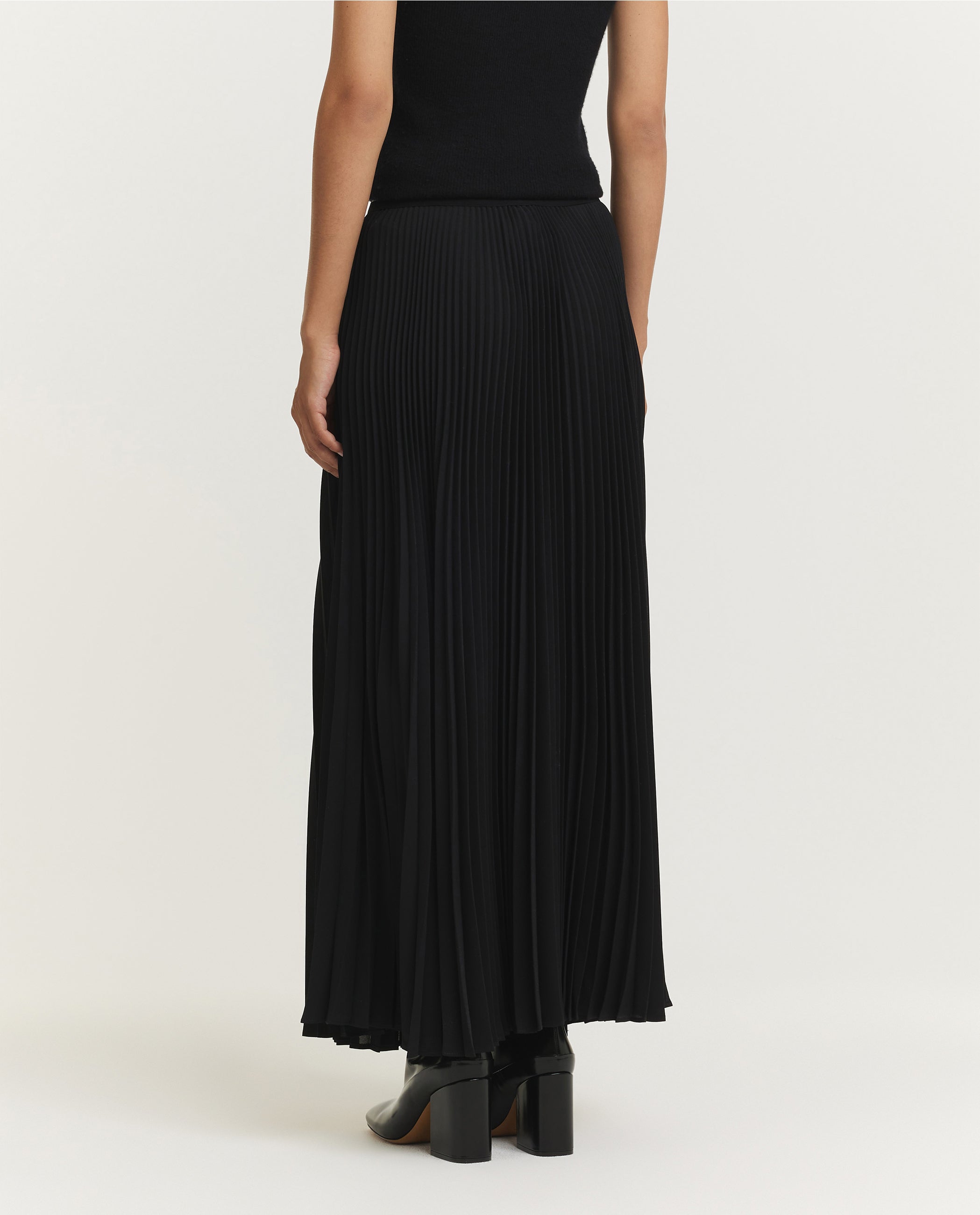 Long Plissé Skirt